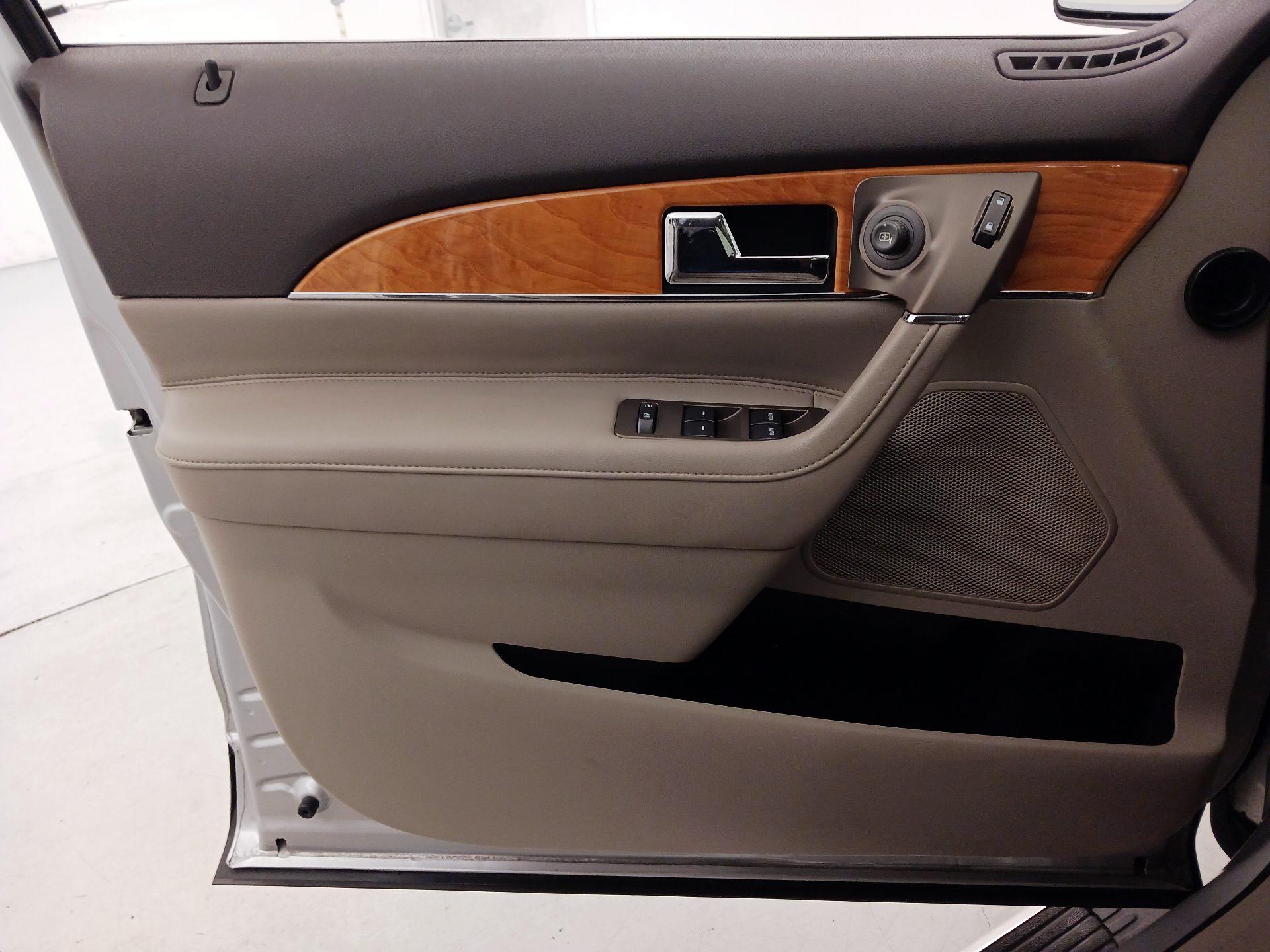 Thumbnail: 2015 Lincoln MKX - 12