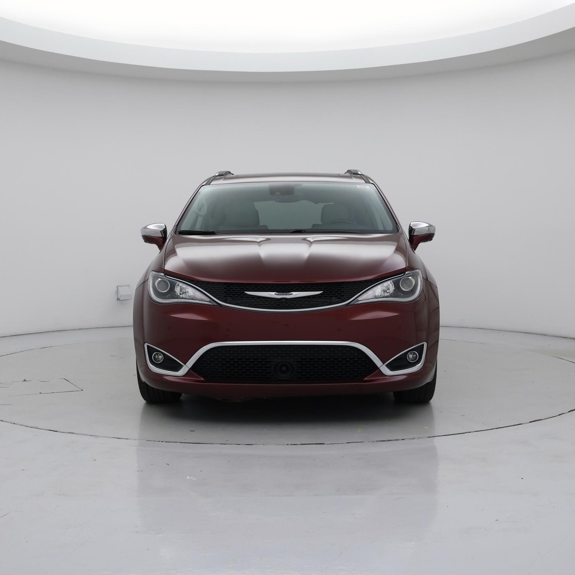 Thumbnail: 2019 Chrysler Pacifica - 5