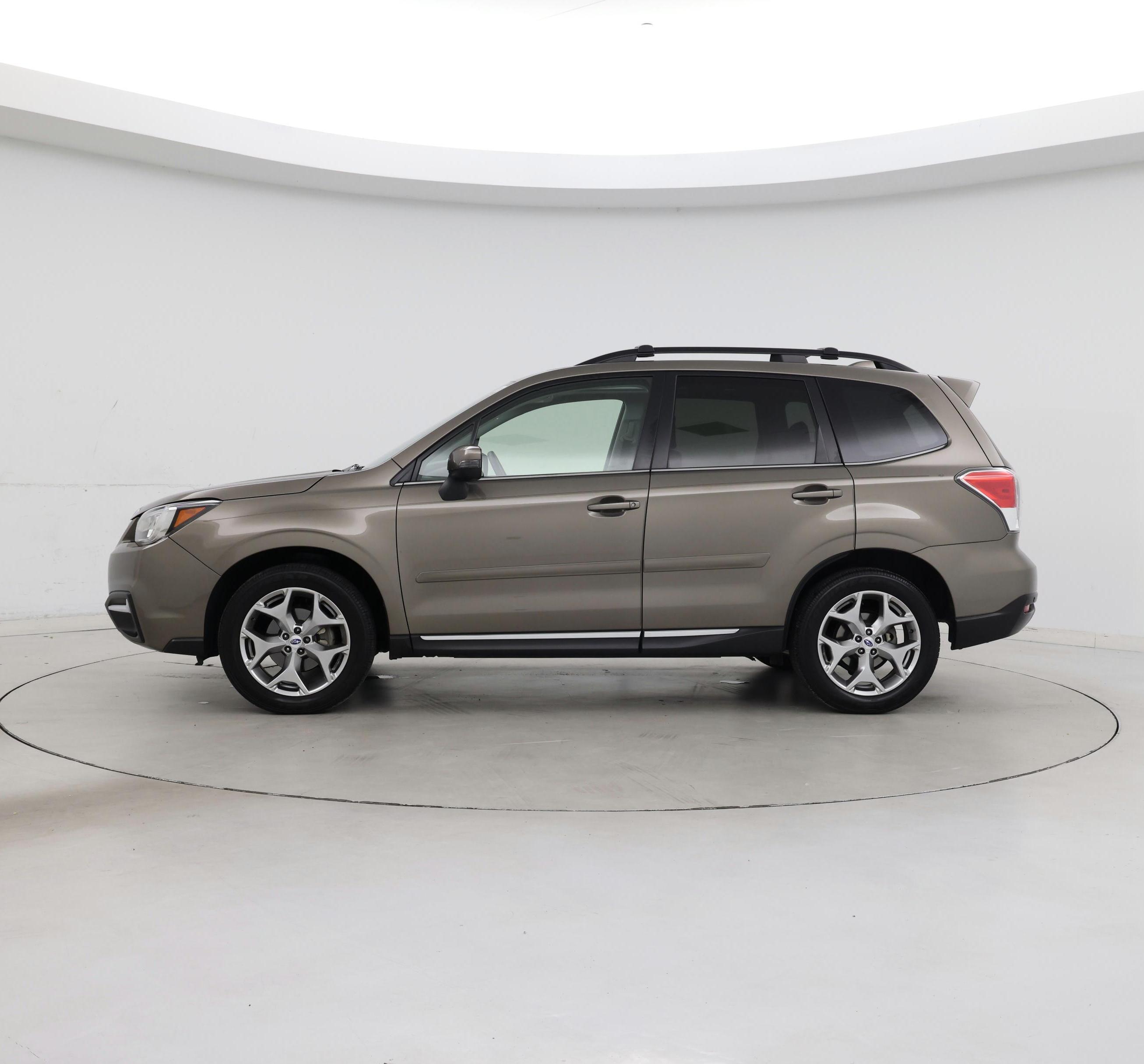 Thumbnail: 2017 Subaru Forester - 3