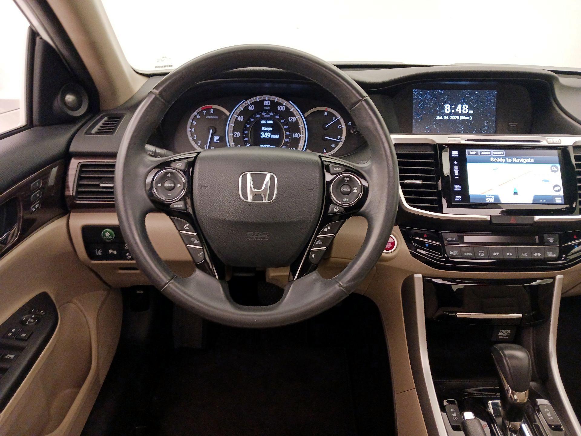 Thumbnail: 2017 Honda Accord - 10