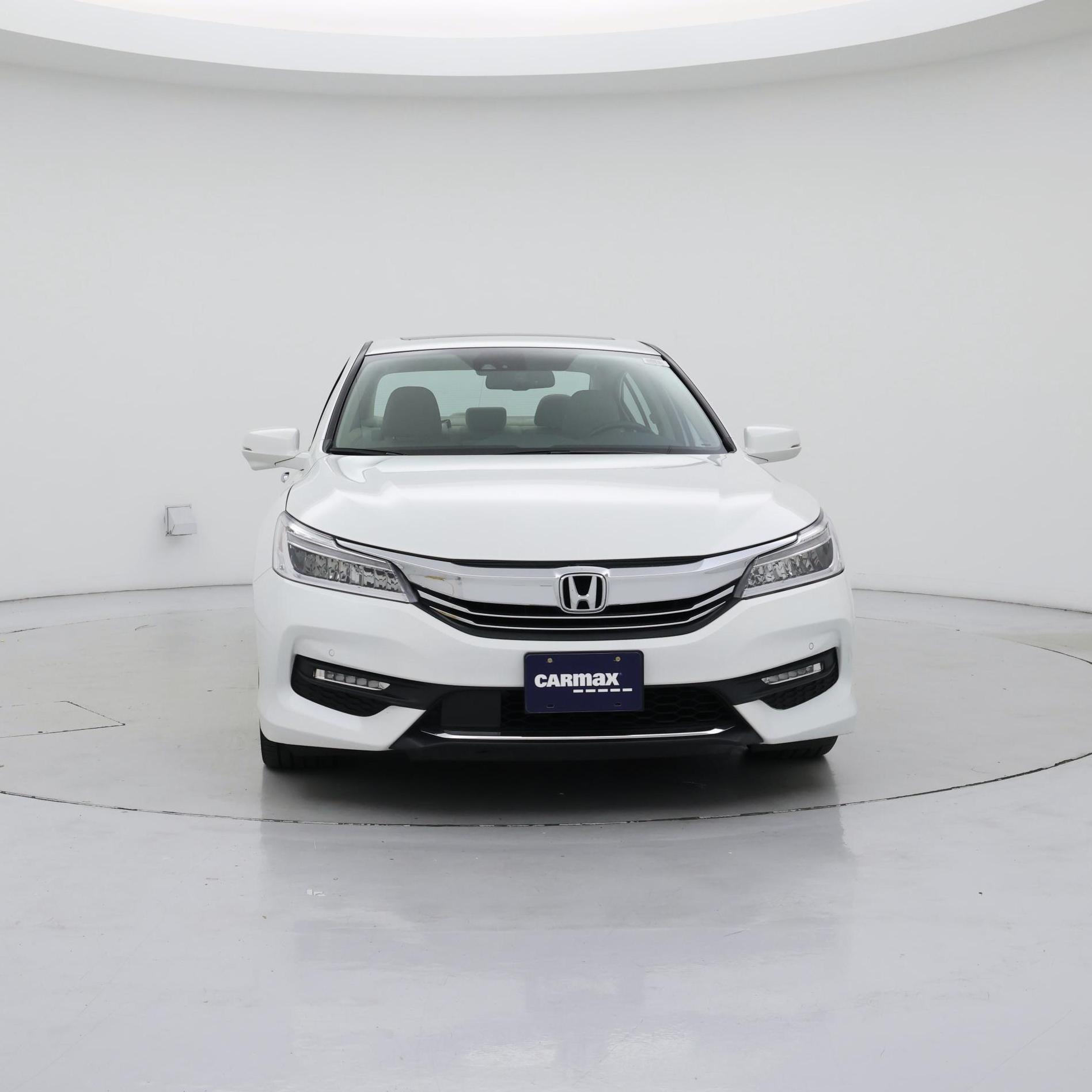 Thumbnail: 2017 Honda Accord - 5
