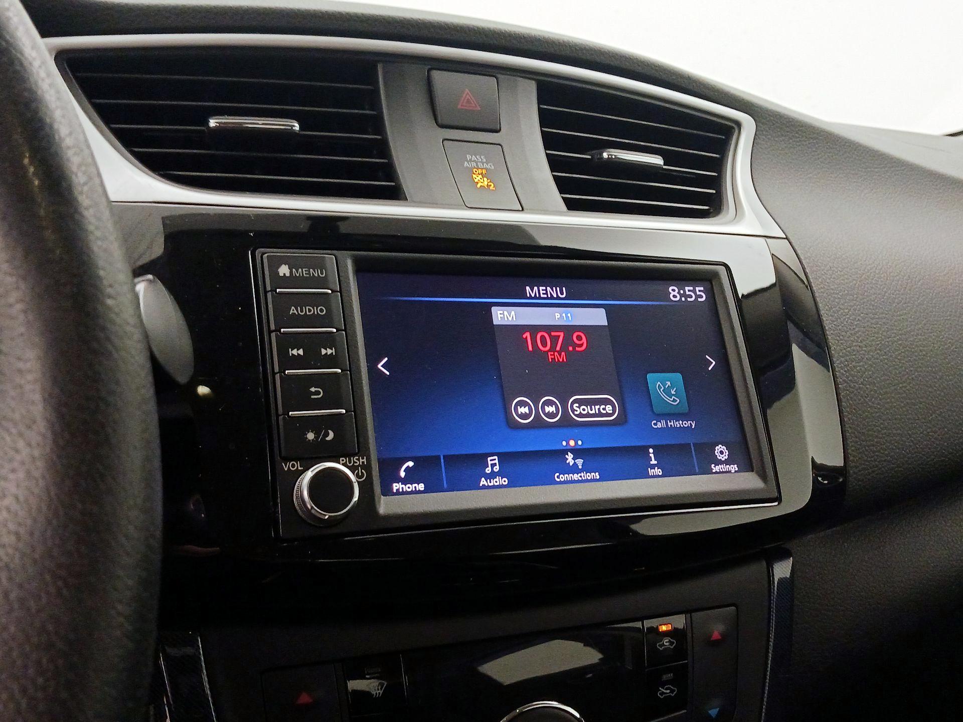 Thumbnail: 2019 Nissan Sentra - 15