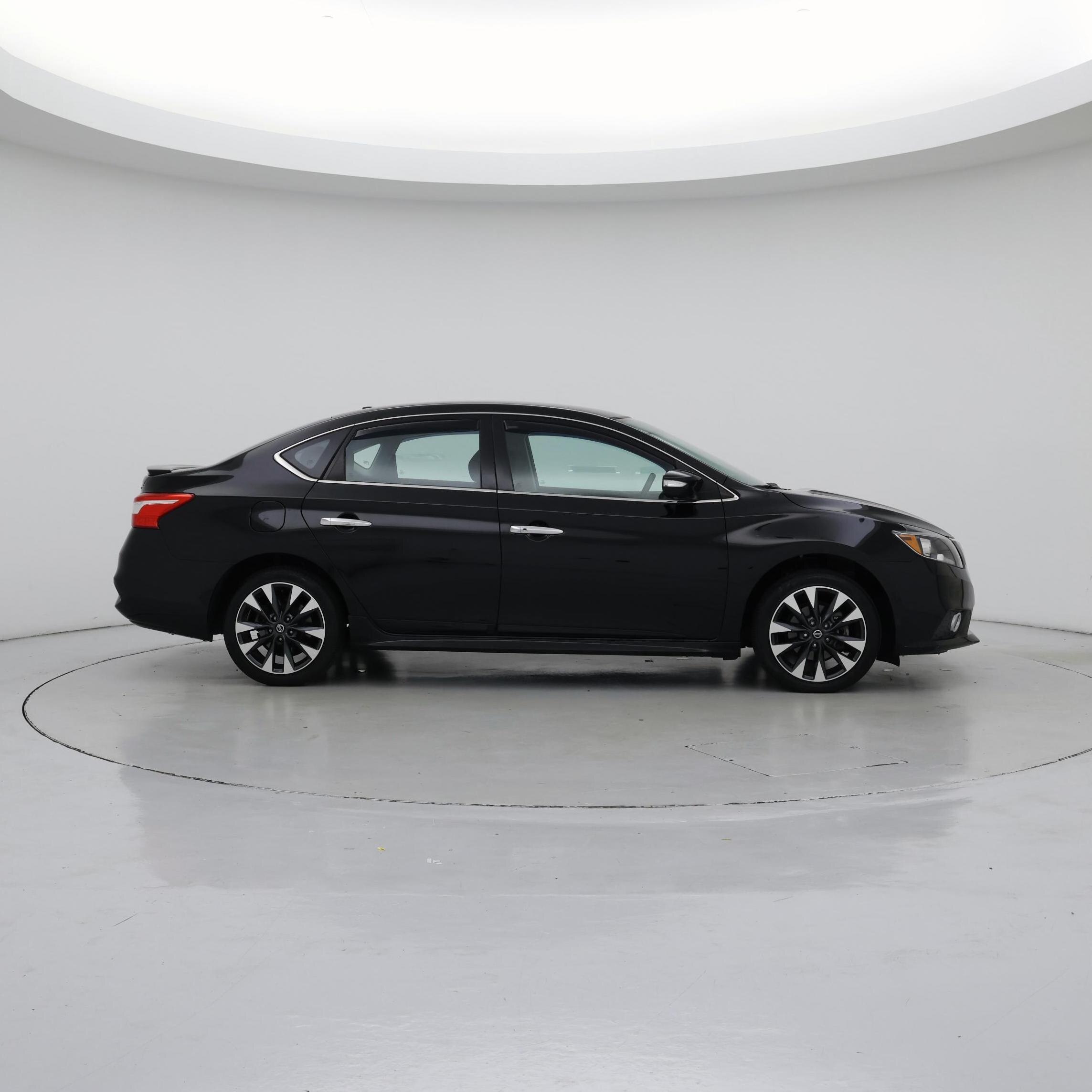 Thumbnail: 2019 Nissan Sentra - 7