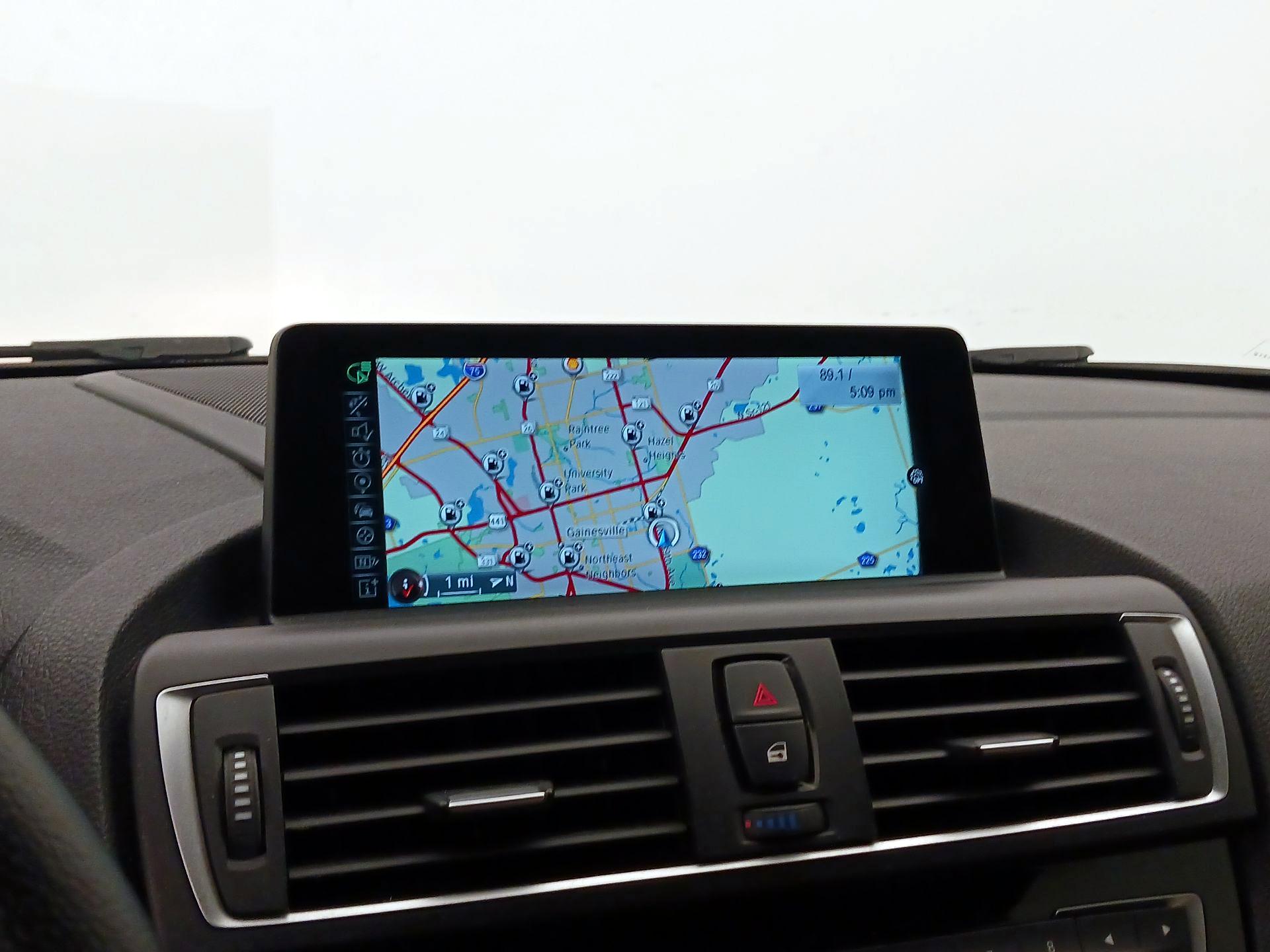 Thumbnail: 2016 BMW 2 Series - 14