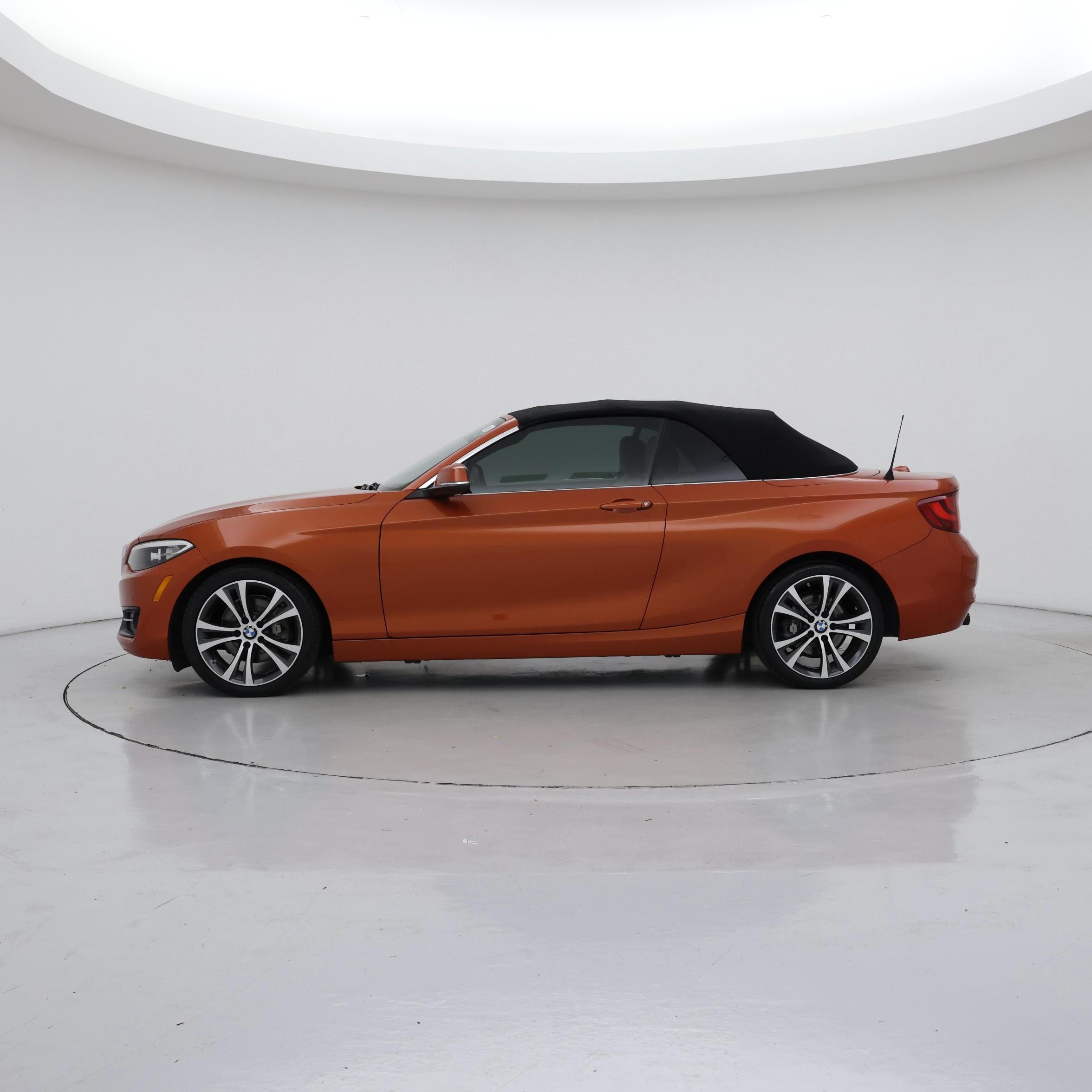 Thumbnail: 2016 BMW 2 Series - 3