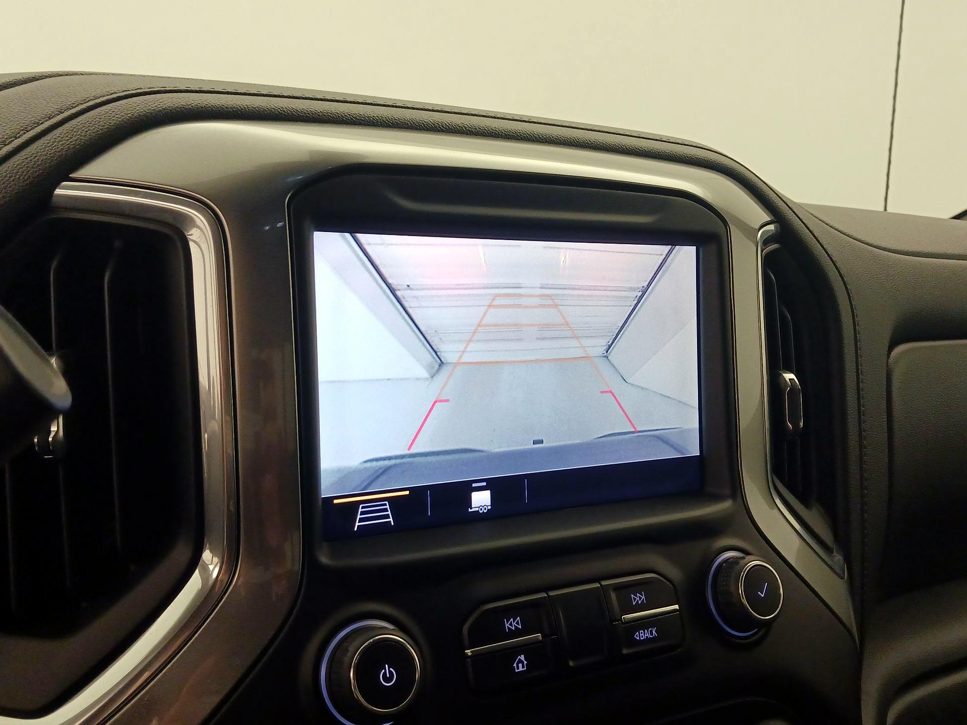 Thumbnail: 2019 Chevrolet Silverado 1500 - 14