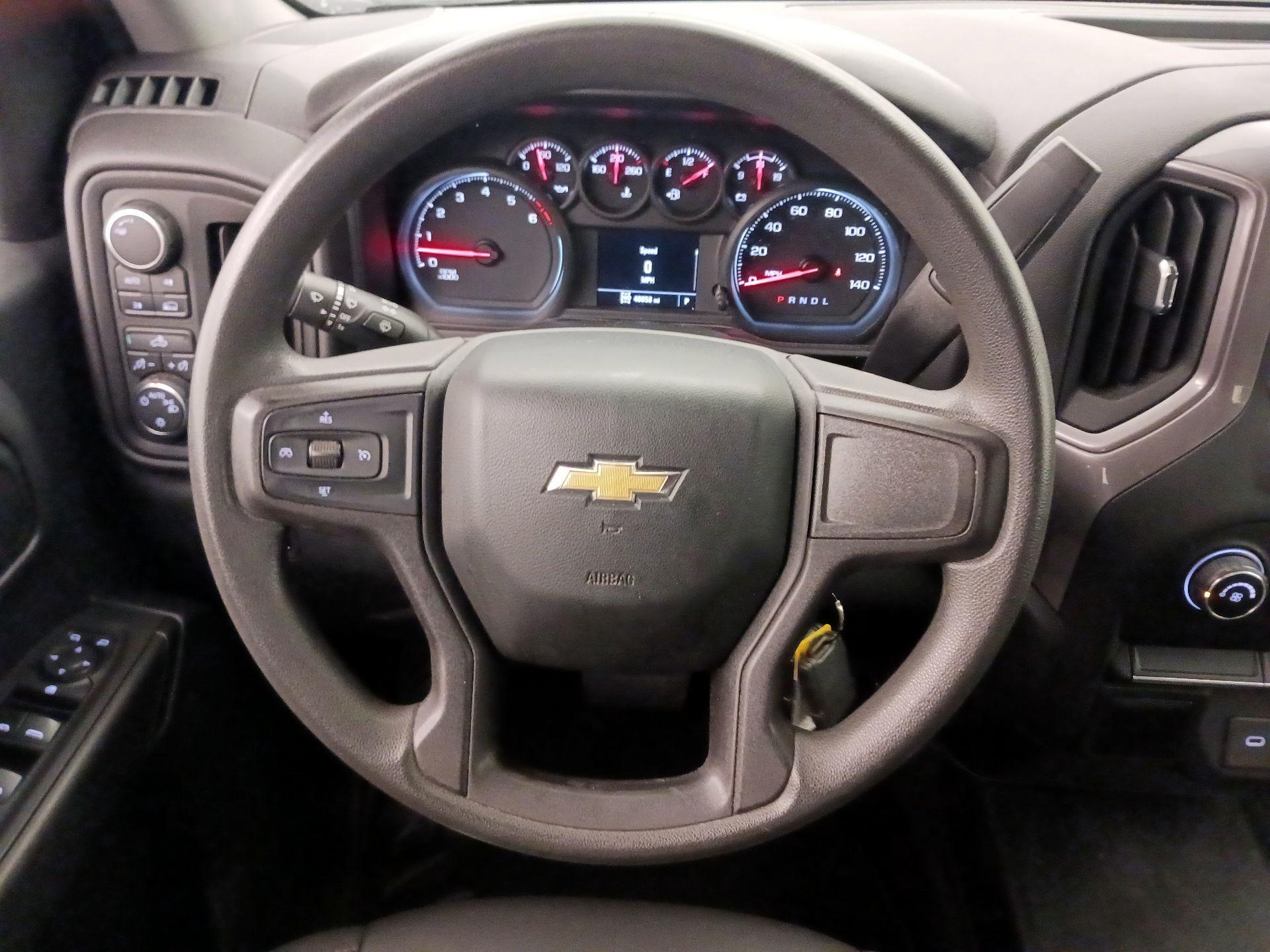 Thumbnail: 2021 Chevrolet Silverado 1500 - 10