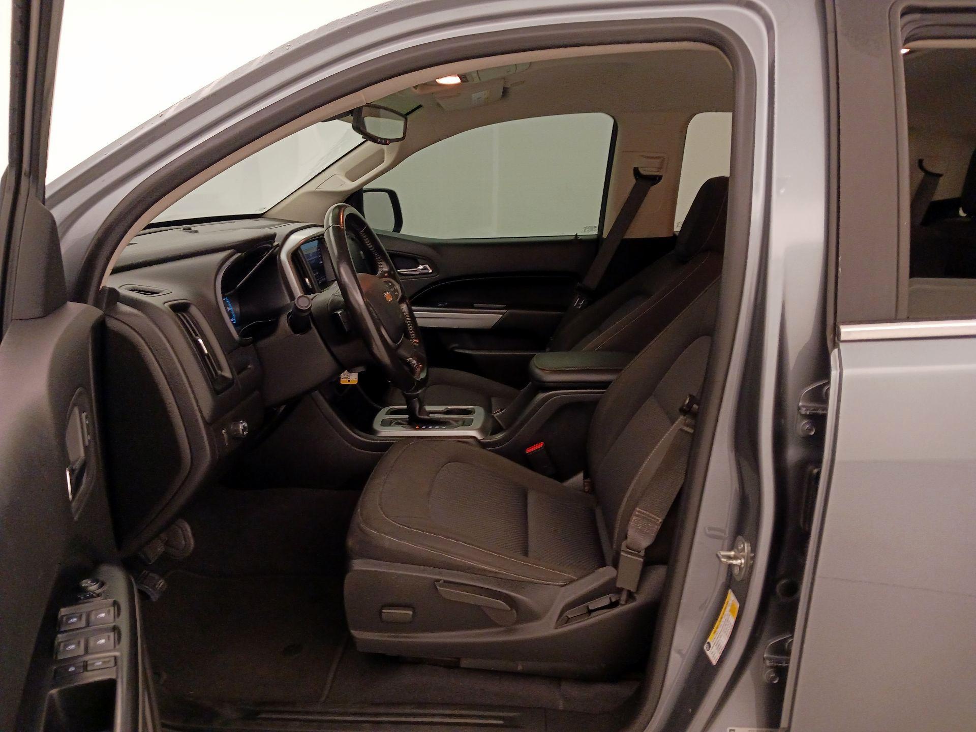 Thumbnail: 2020 Chevrolet Colorado - 11