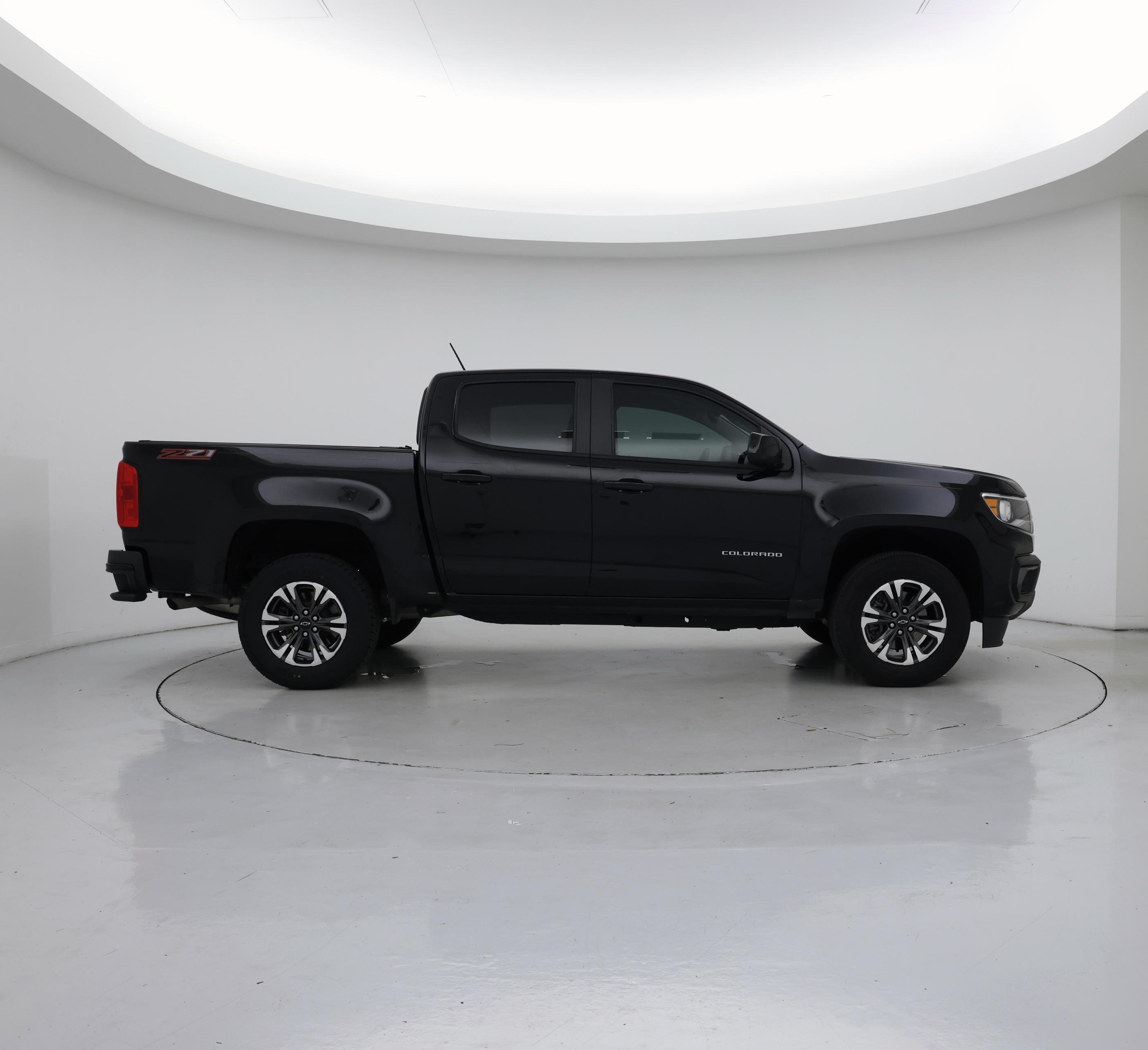 Thumbnail: 2021 Chevrolet Colorado - 7
