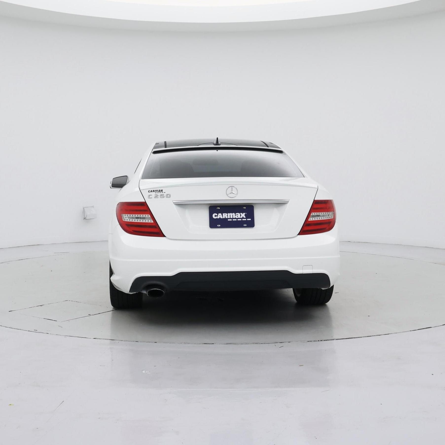 Thumbnail: 2015 Mercedes-Benz C-Class - 6