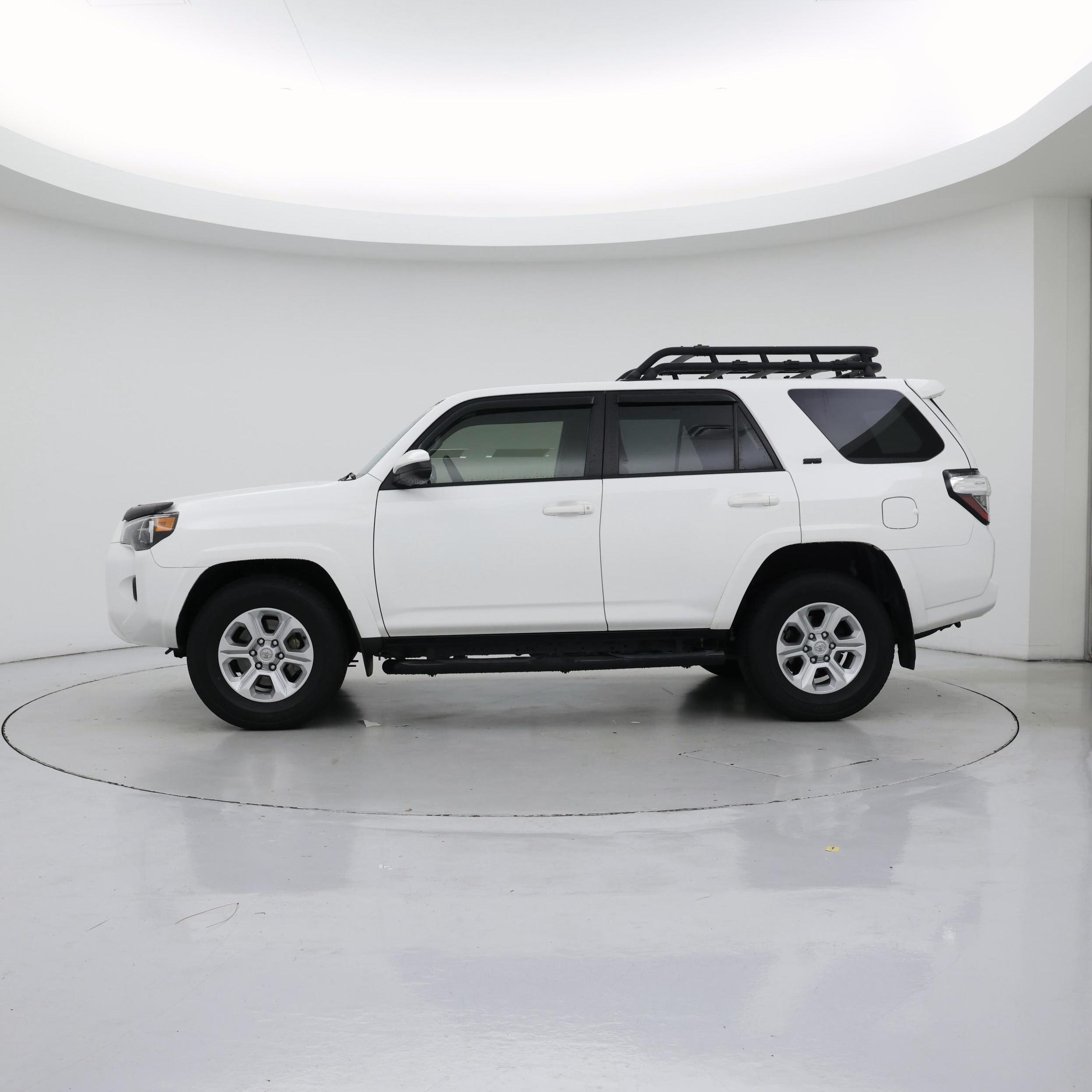 Thumbnail: 2023 Toyota 4Runner - 3