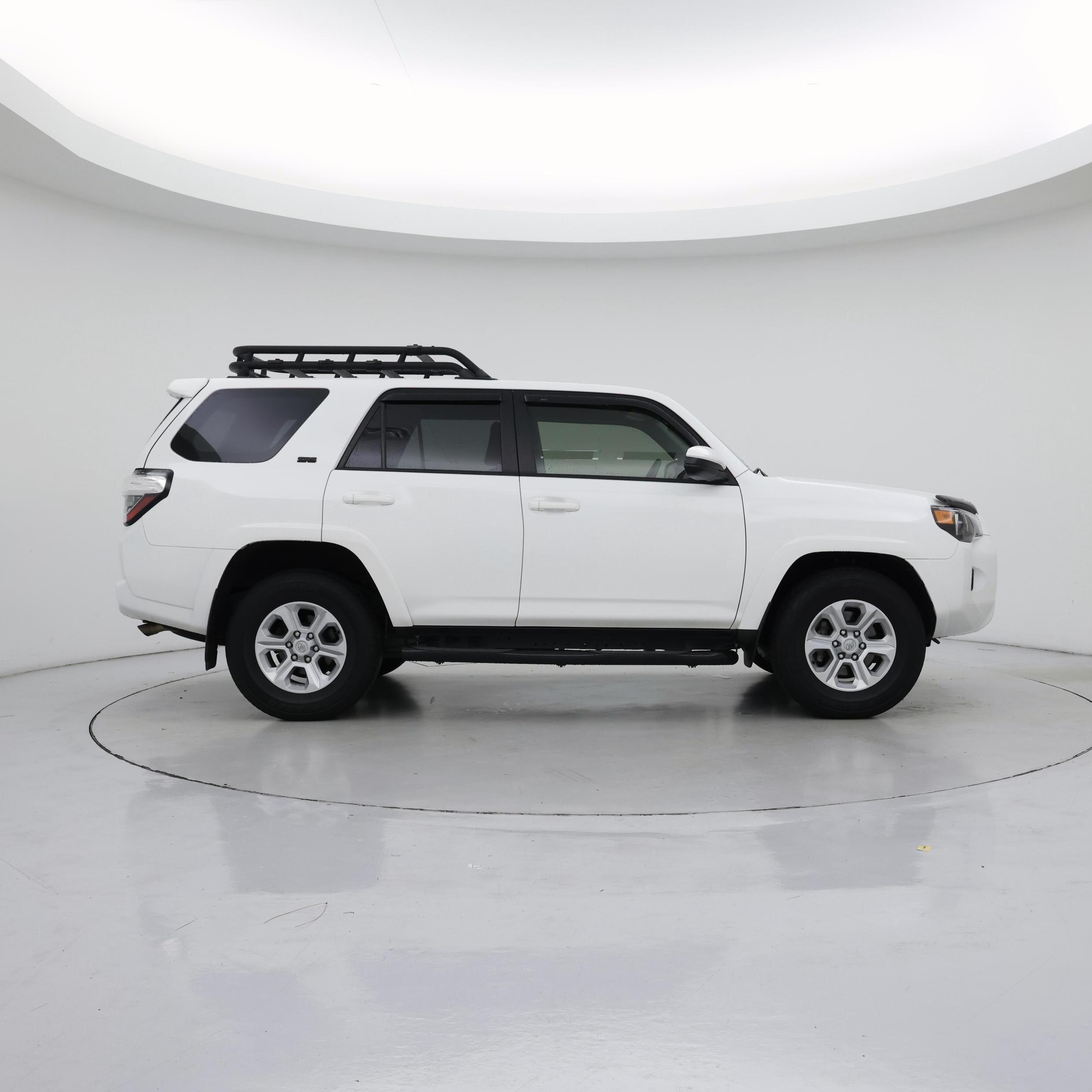 Thumbnail: 2023 Toyota 4Runner - 7