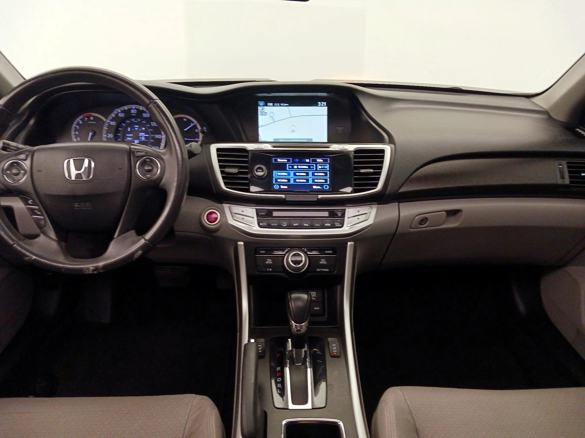 Thumbnail: 2015 Honda Accord - 9
