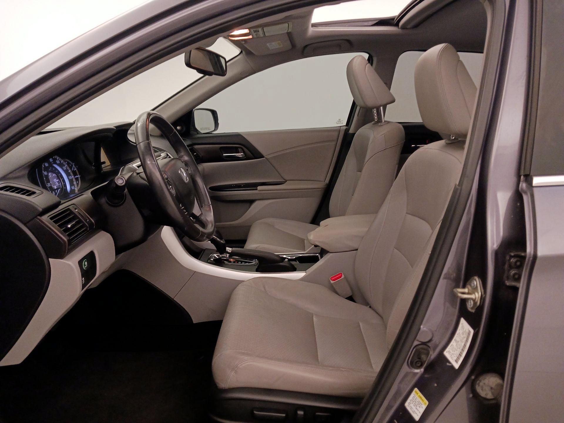 Thumbnail: 2015 Honda Accord - 11