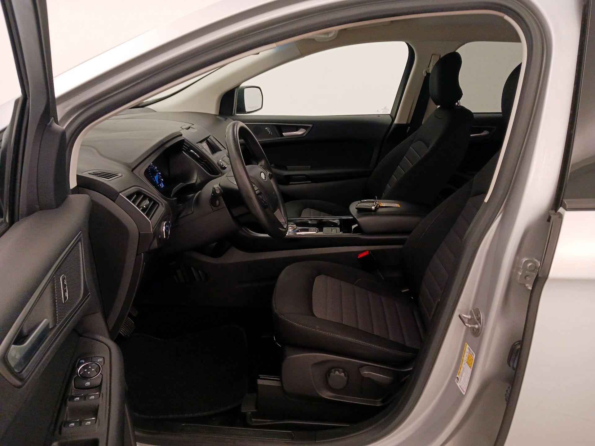 Thumbnail: 2019 Ford Edge - 11