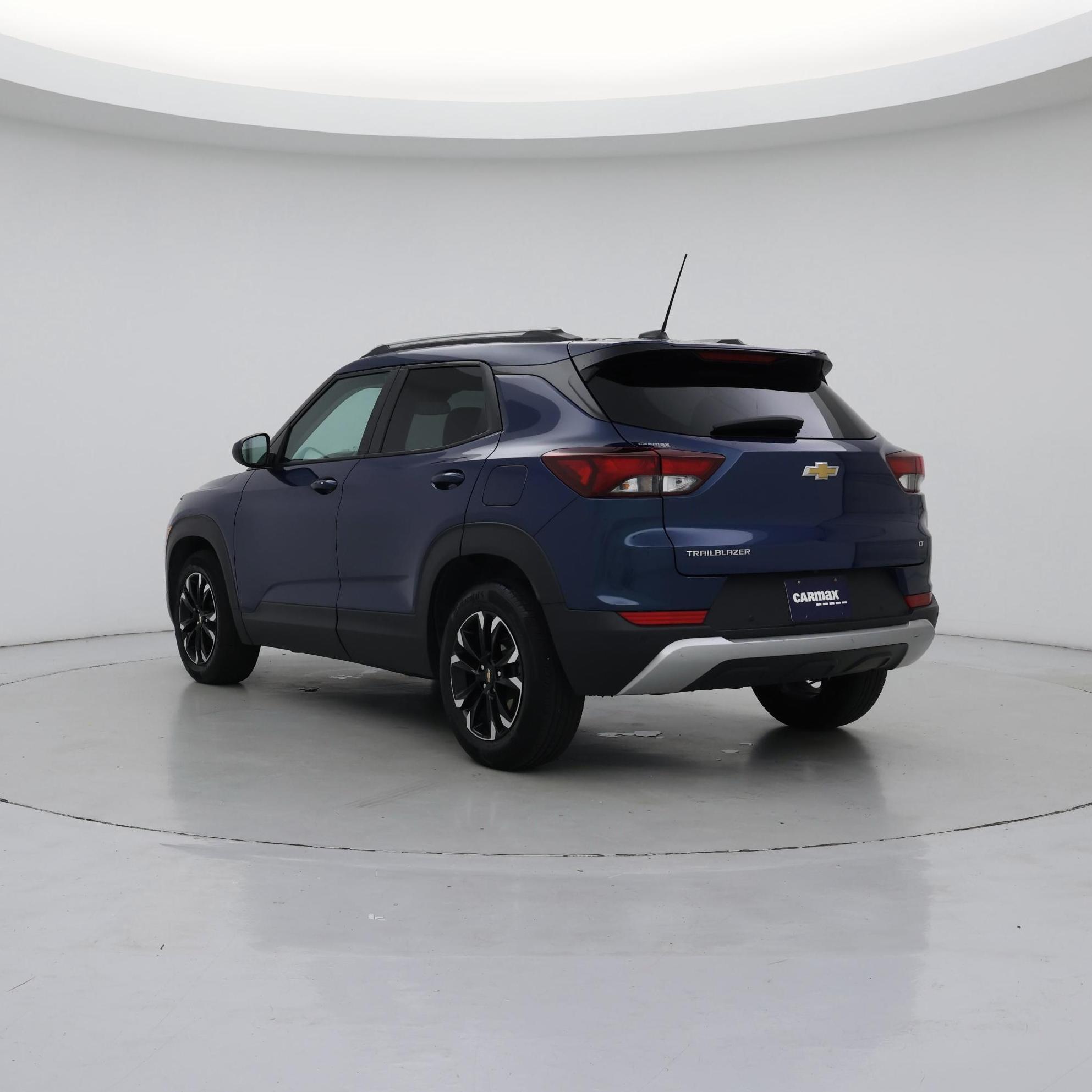 Thumbnail: 2021 Chevrolet TrailBlazer - 2