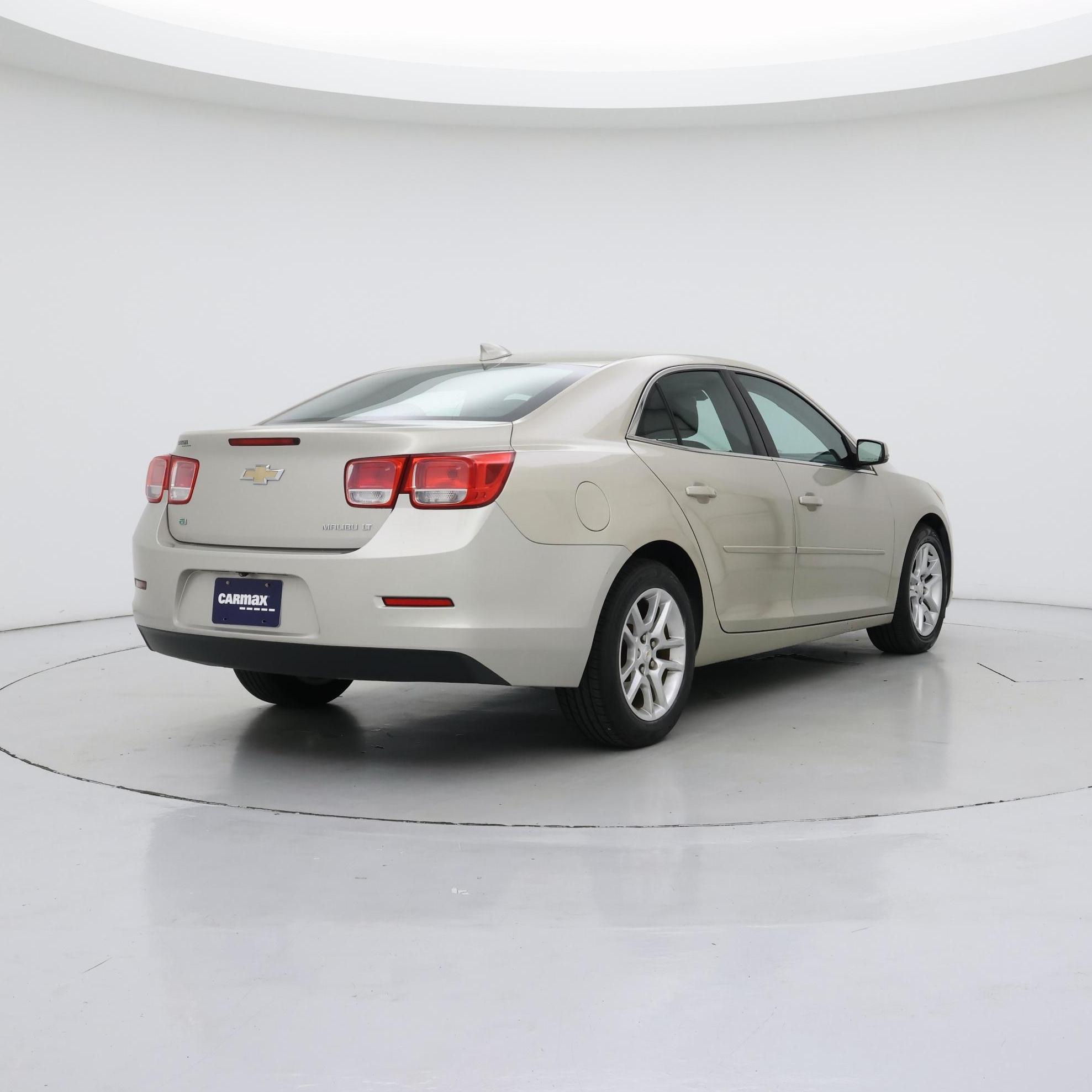 Thumbnail: 2015 Chevrolet Malibu - 8