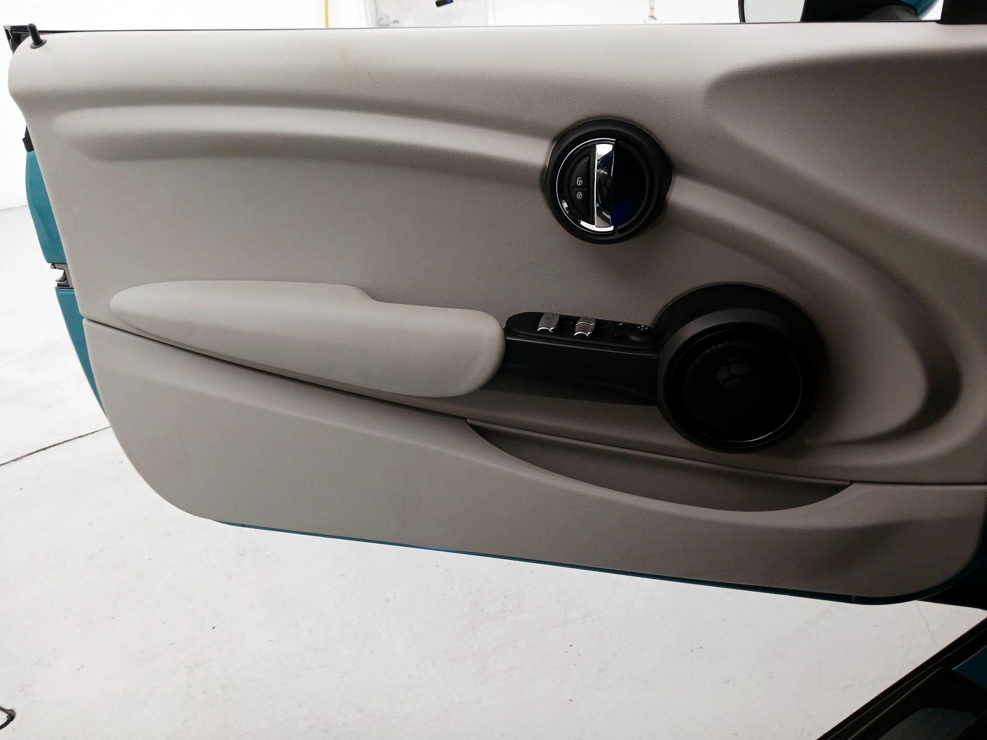 Thumbnail: 2016 MINI Cooper - 12