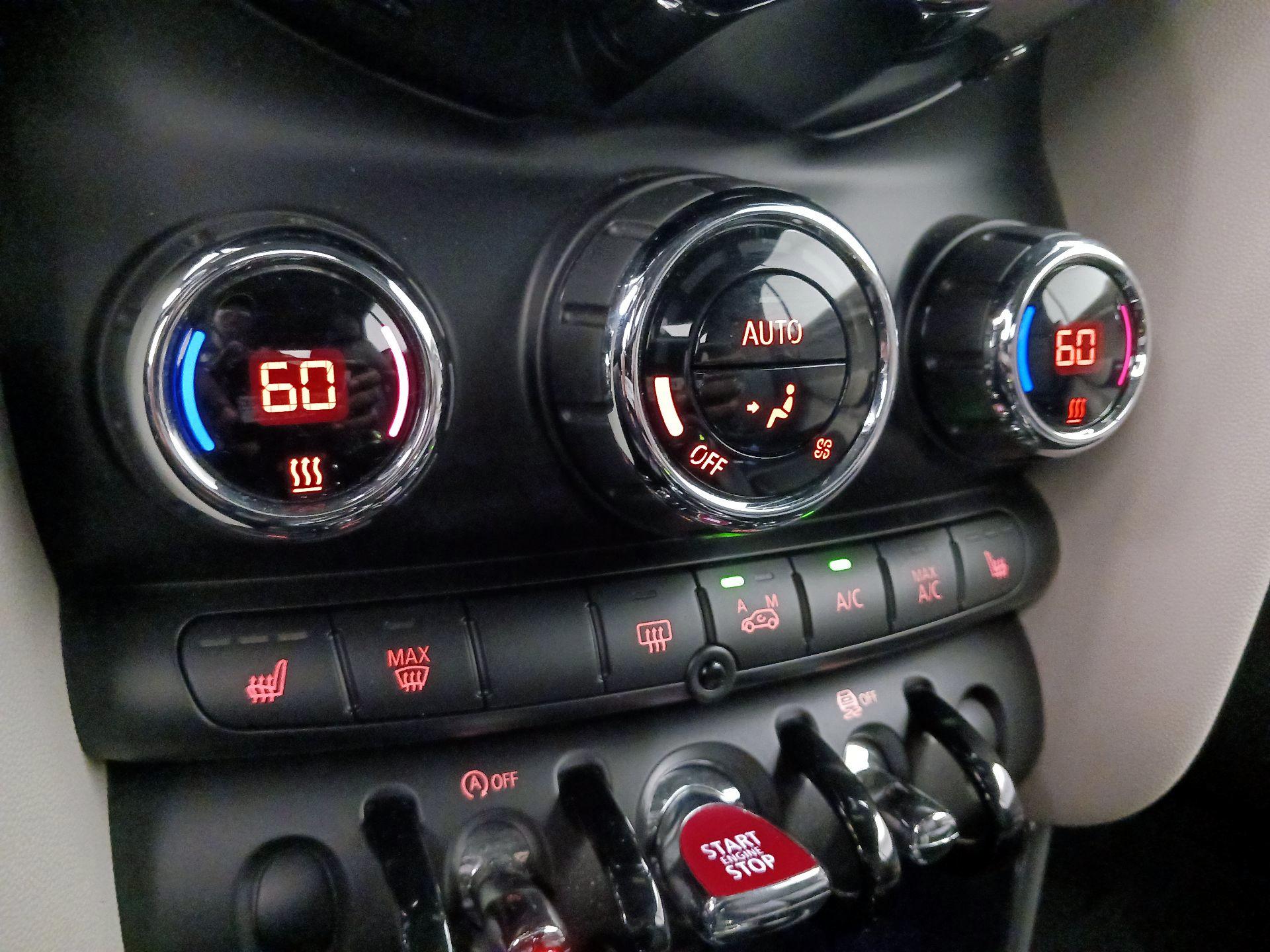 Thumbnail: 2016 MINI Cooper - 17