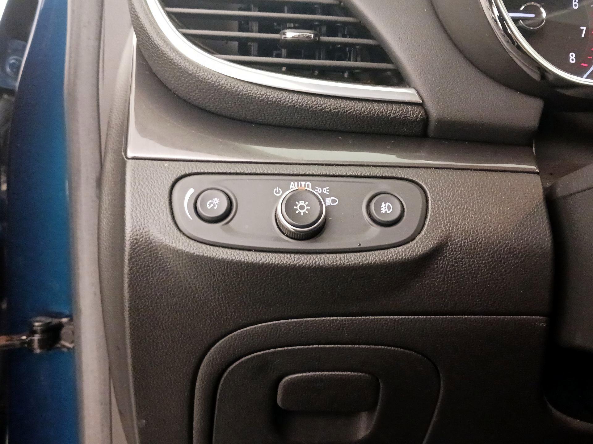 Thumbnail: 2019 Buick Encore - 13
