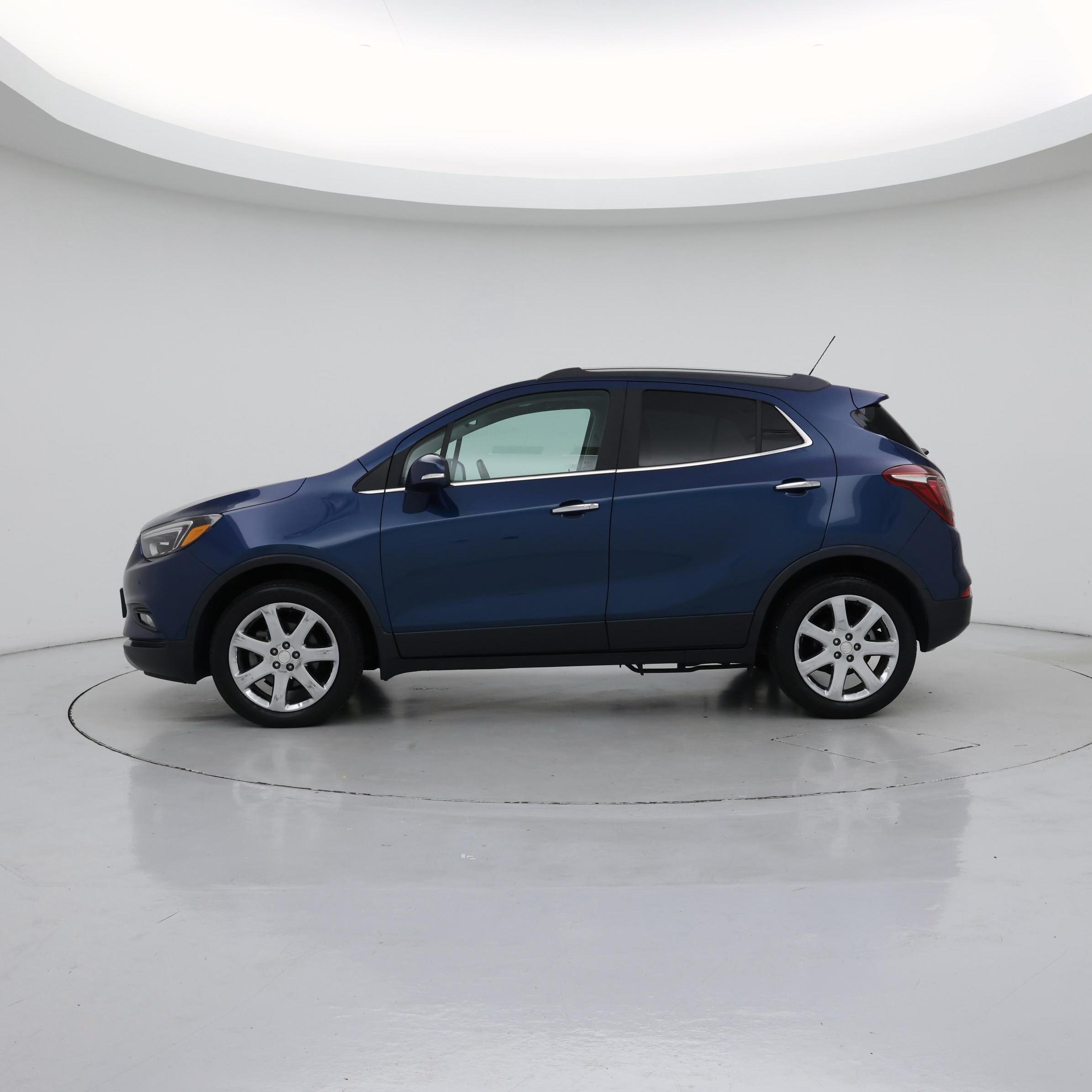 Thumbnail: 2019 Buick Encore - 3