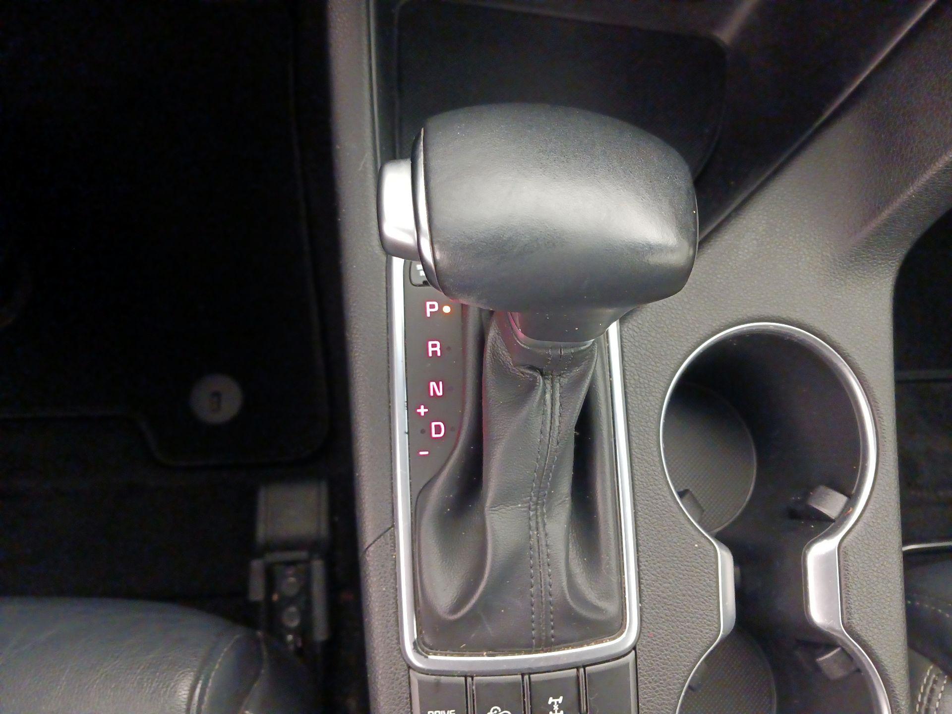 Thumbnail: 2019 Kia Sportage - 17