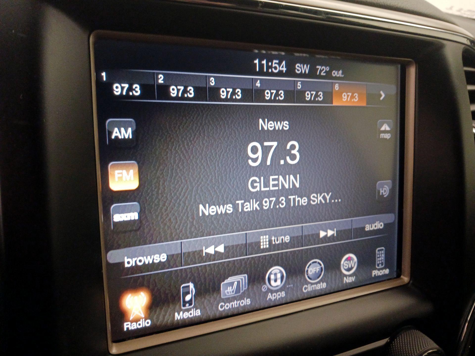 Thumbnail: 2014 Jeep Grand Cherokee - 16