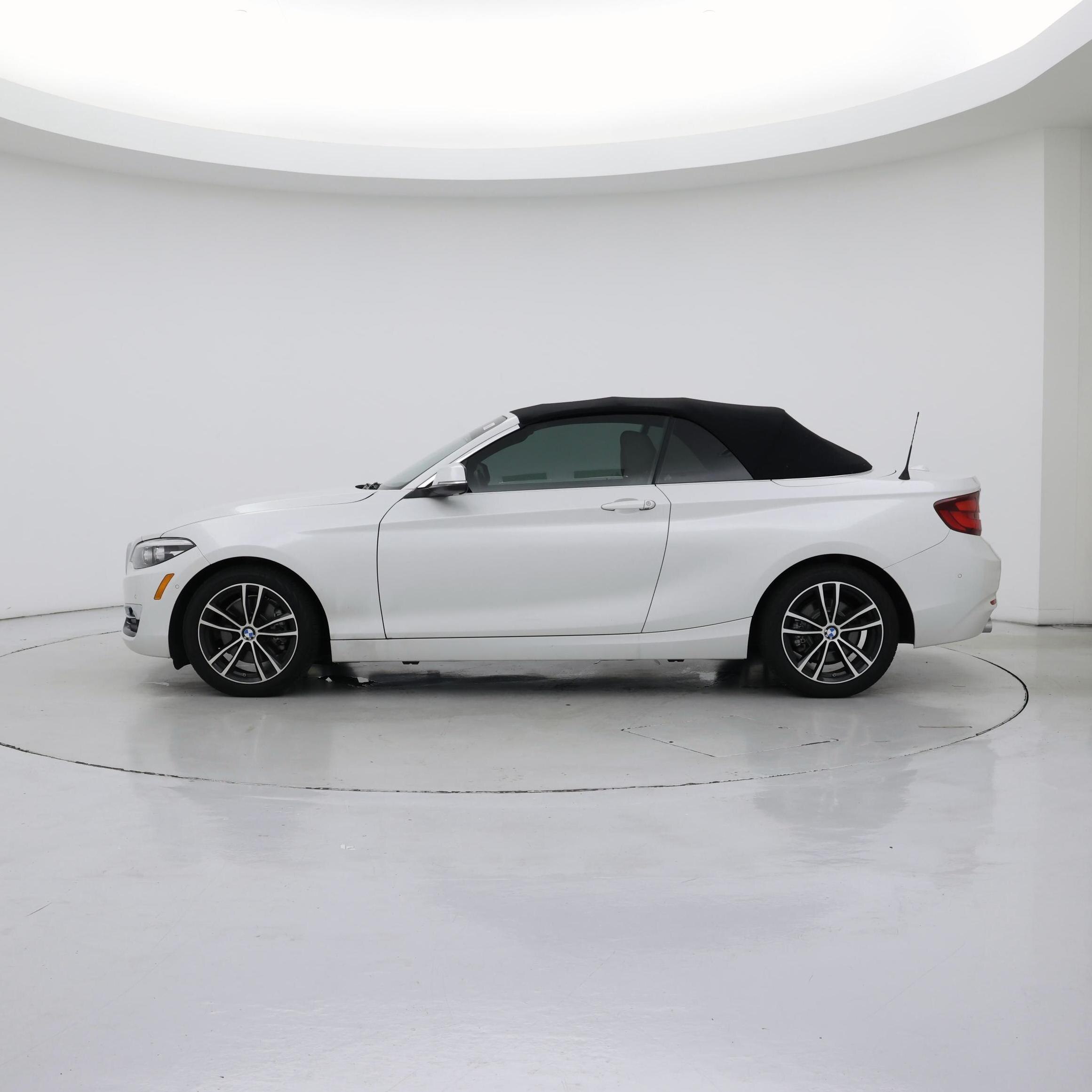 Thumbnail: 2020 BMW 2 Series - 3
