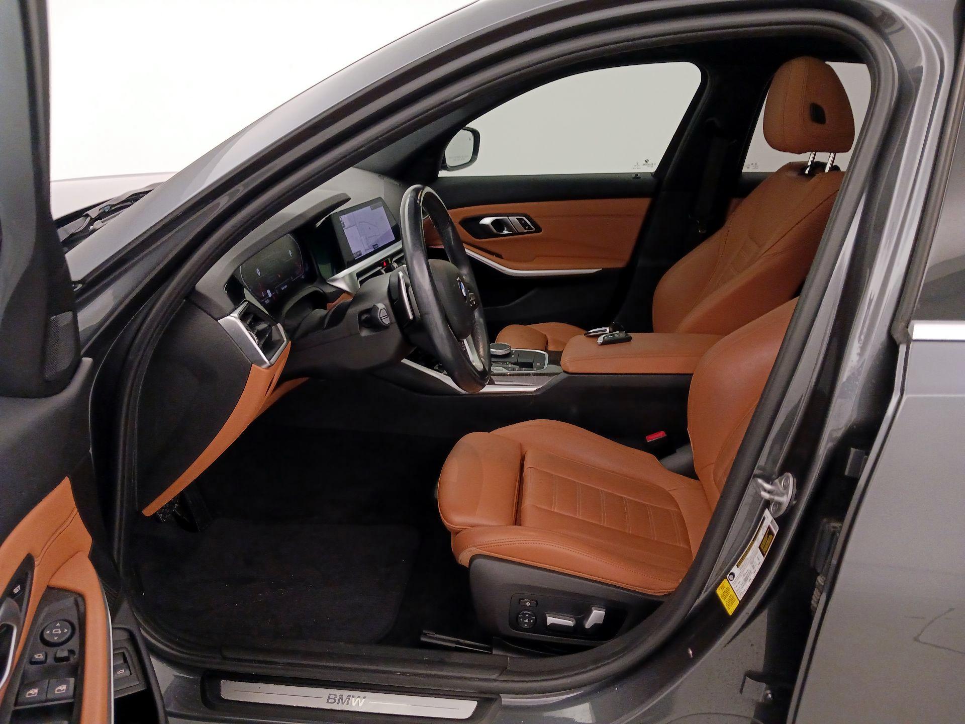 Thumbnail: 2021 BMW 3 Series - 11