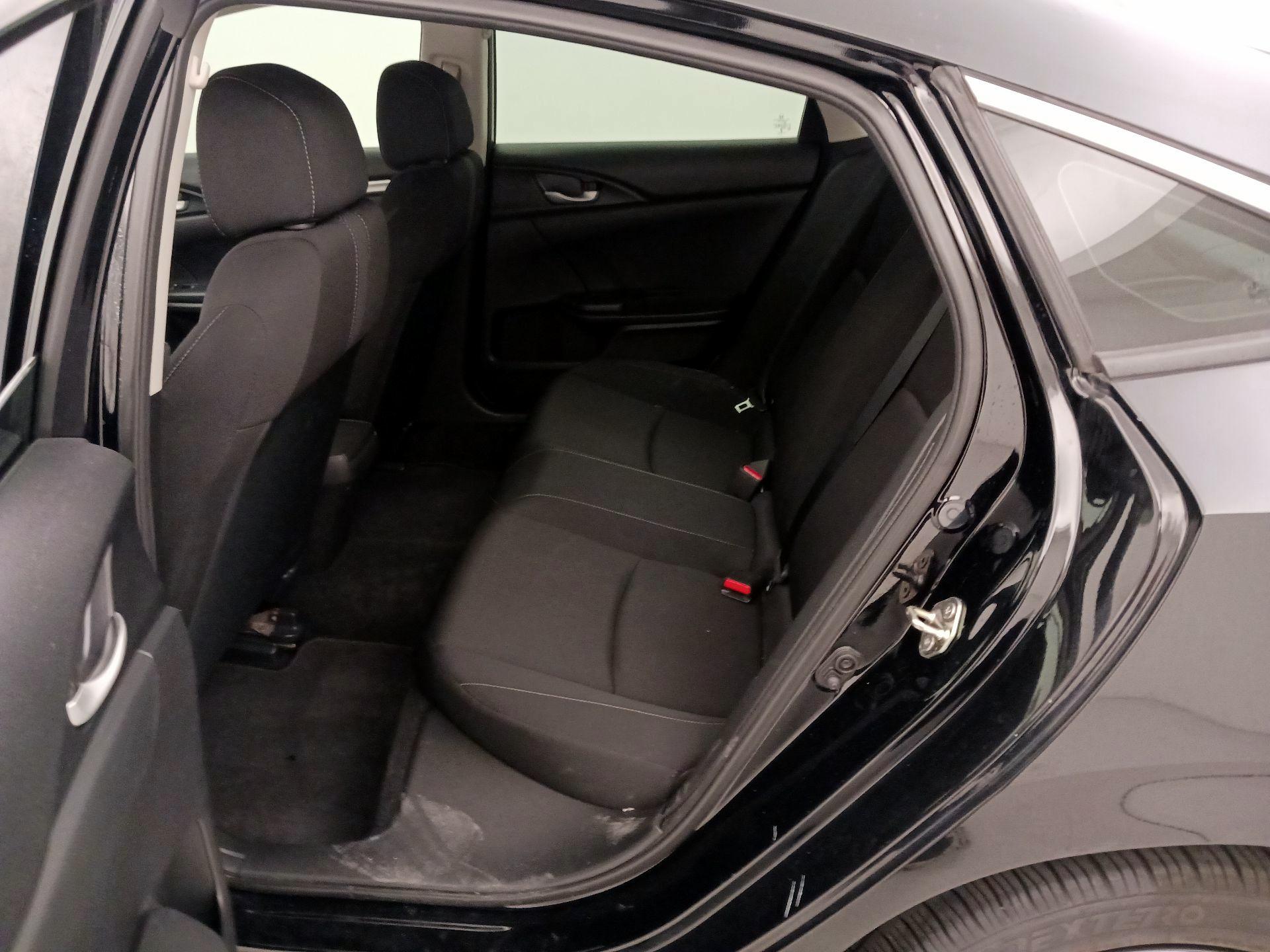 Thumbnail: 2019 Honda Civic - 19