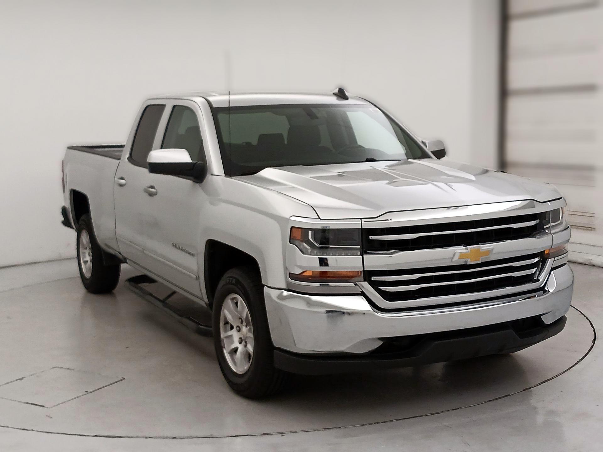 Thumbnail: 2018 Chevrolet Silverado 1500 - 1