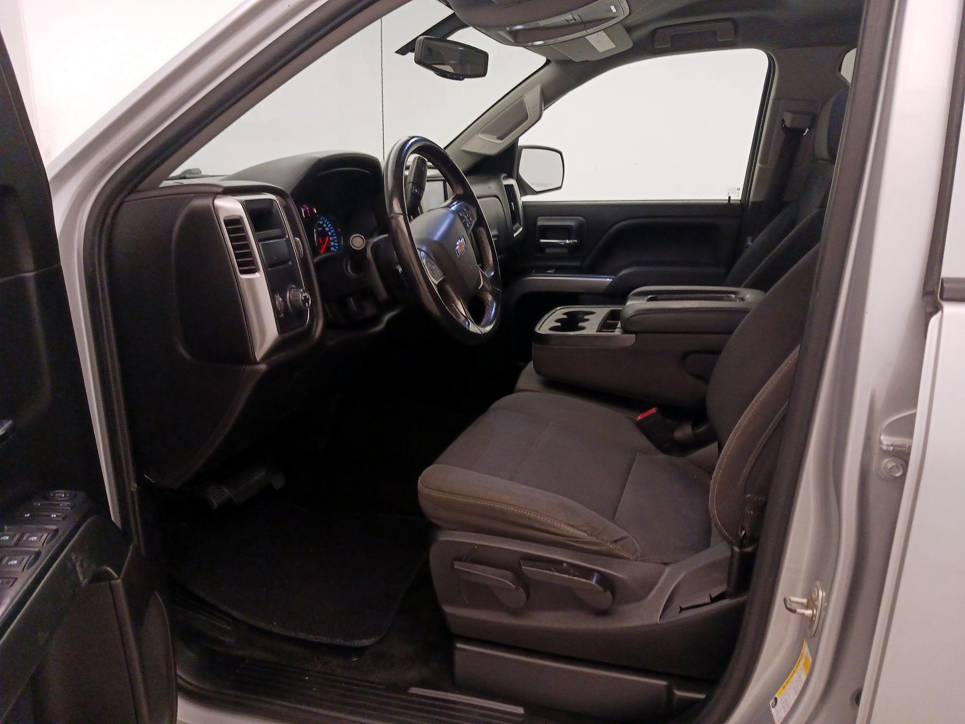 Thumbnail: 2018 Chevrolet Silverado 1500 - 9