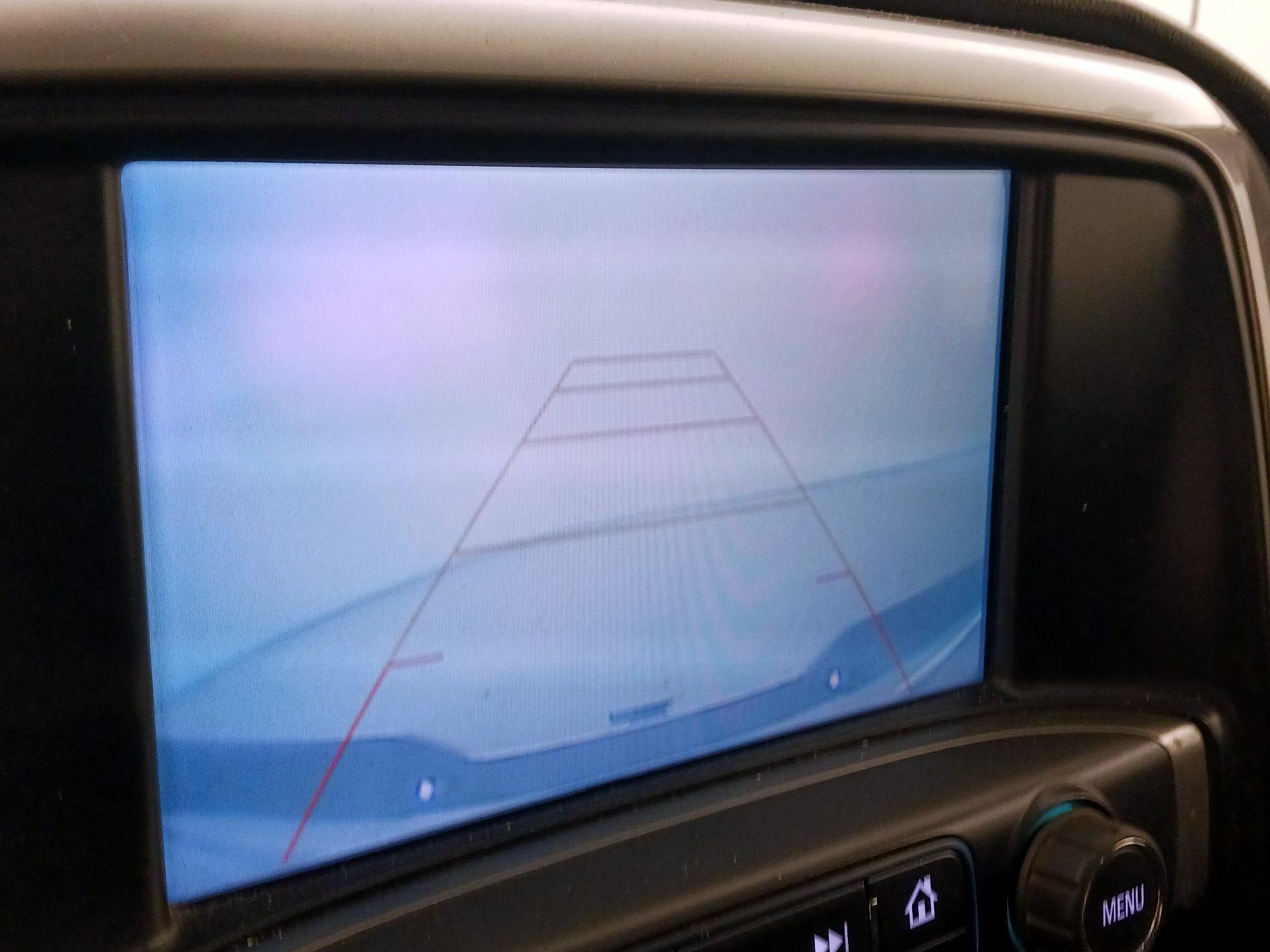 Thumbnail: 2018 Chevrolet Silverado 1500 - 12