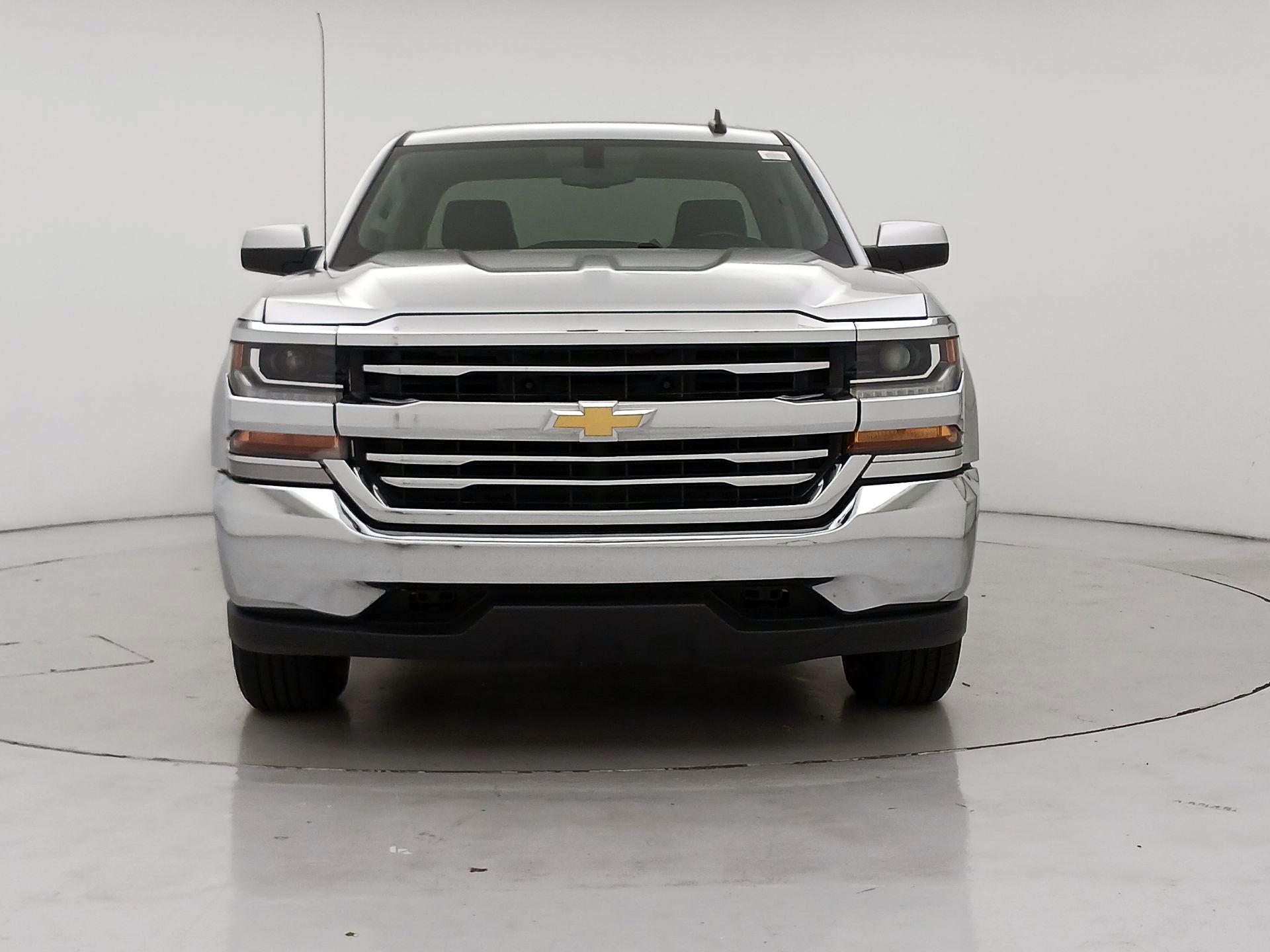 Thumbnail: 2018 Chevrolet Silverado 1500 - 2