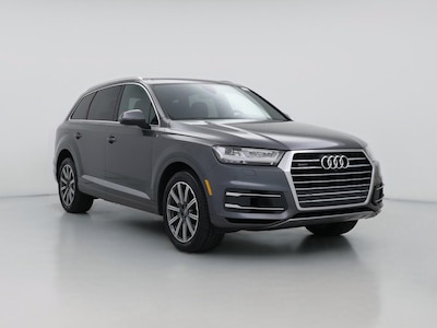 Gray 2018 Audi Q7 Premium Plus