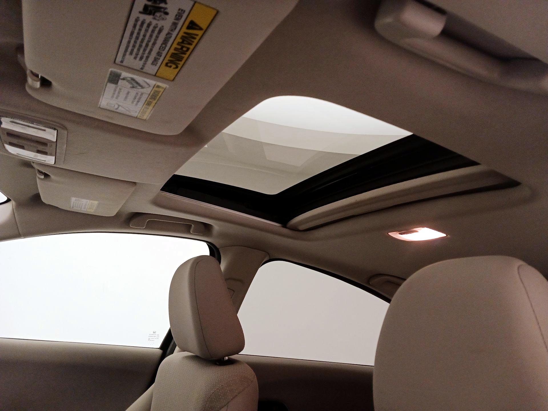 Thumbnail: 2017 Honda HR-V - 19