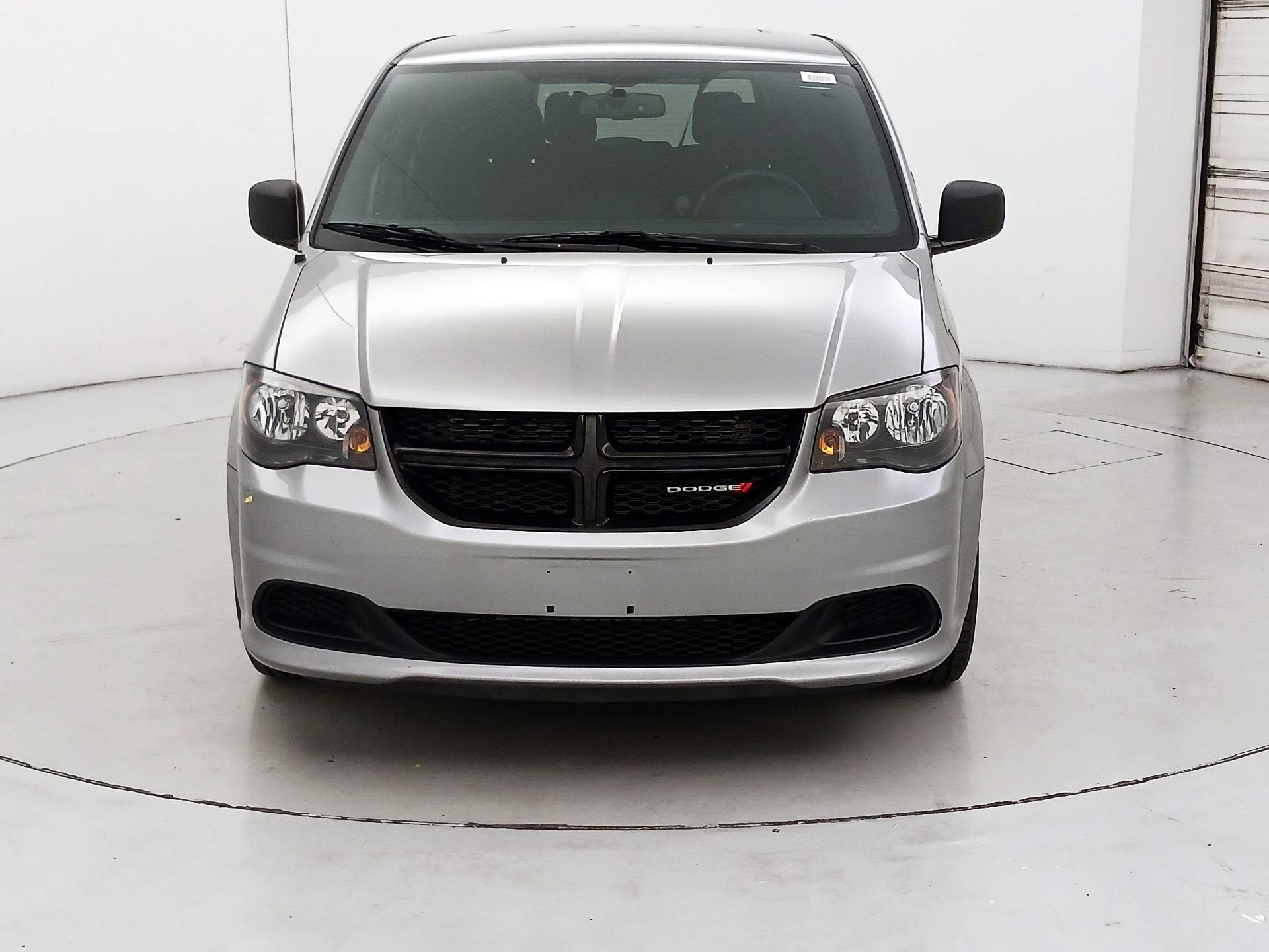Thumbnail: 2017 Dodge Grand Caravan - 2