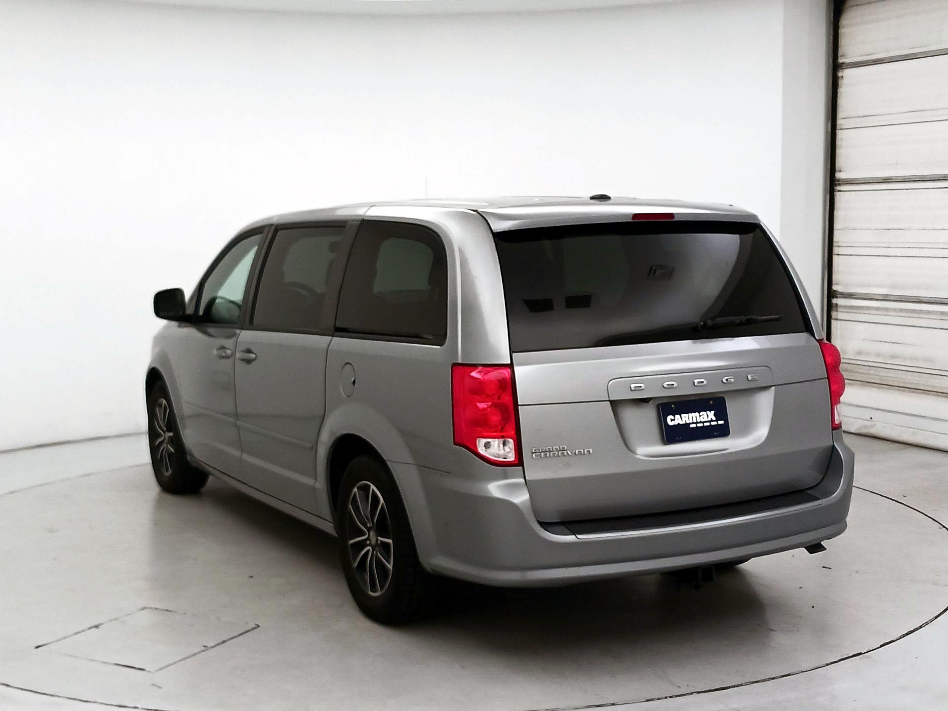 Thumbnail: 2017 Dodge Grand Caravan - 7