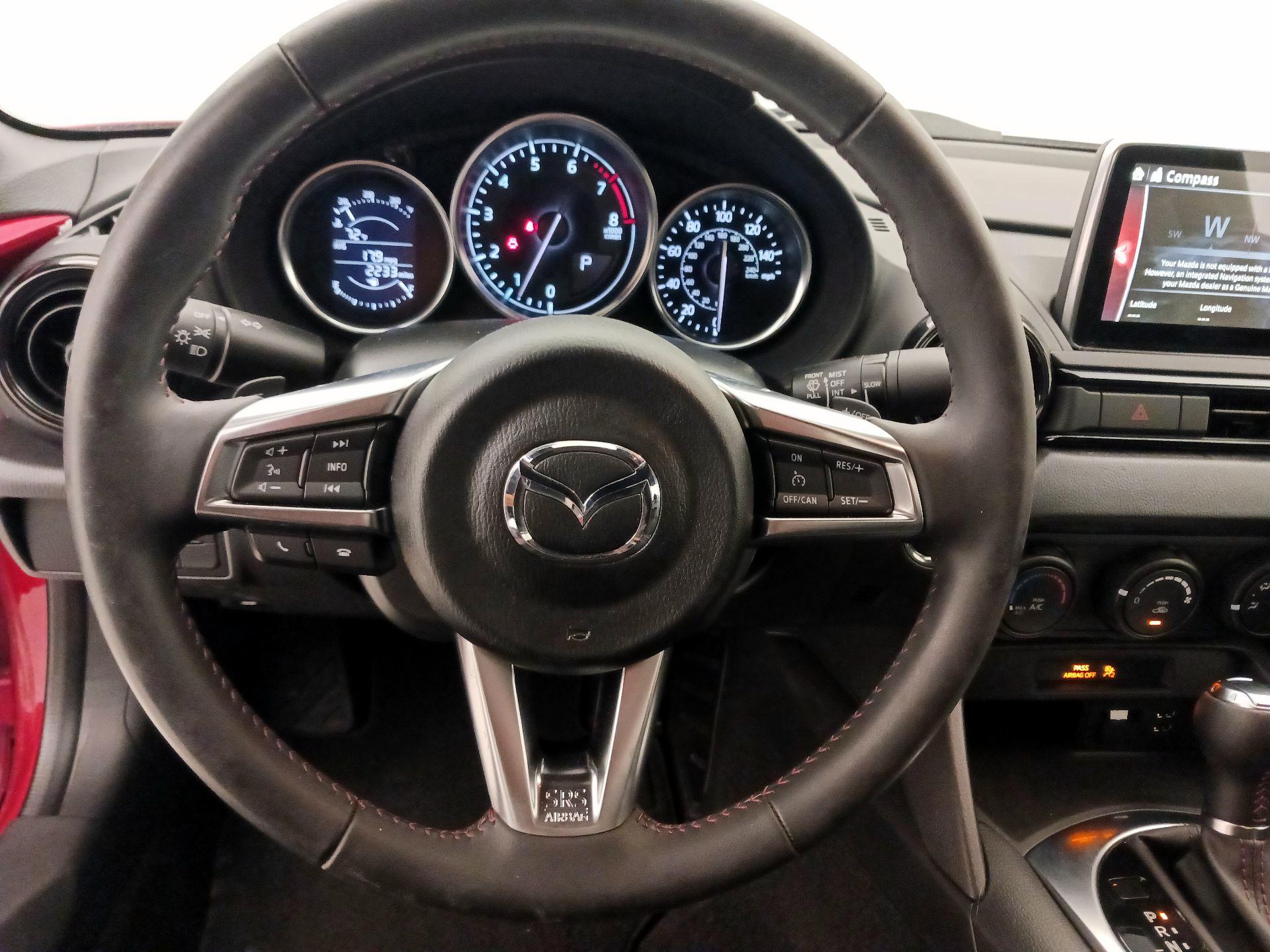 Thumbnail: 2016 Mazda MX-5 Miata - 10