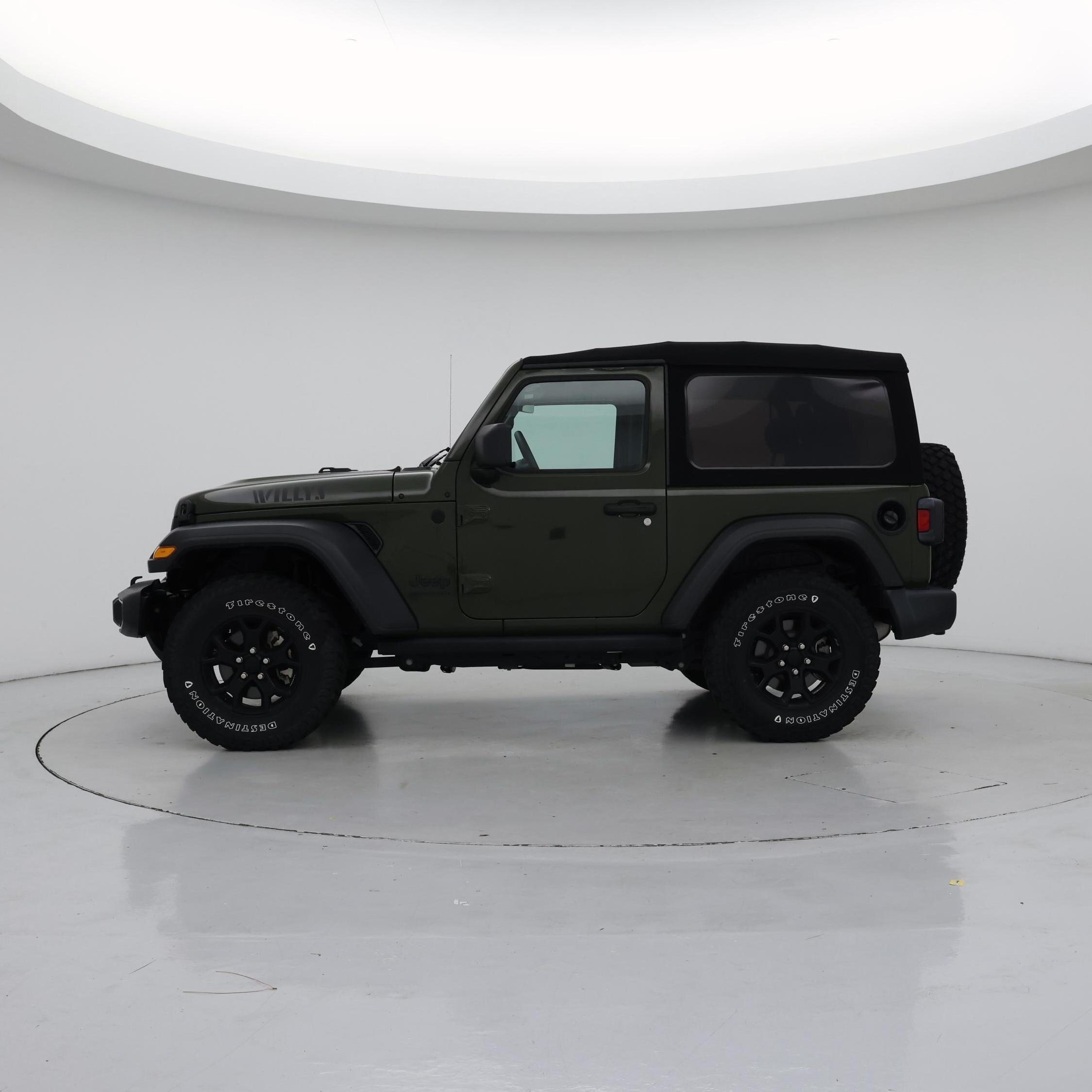 Thumbnail: 2021 Jeep Wrangler - 3