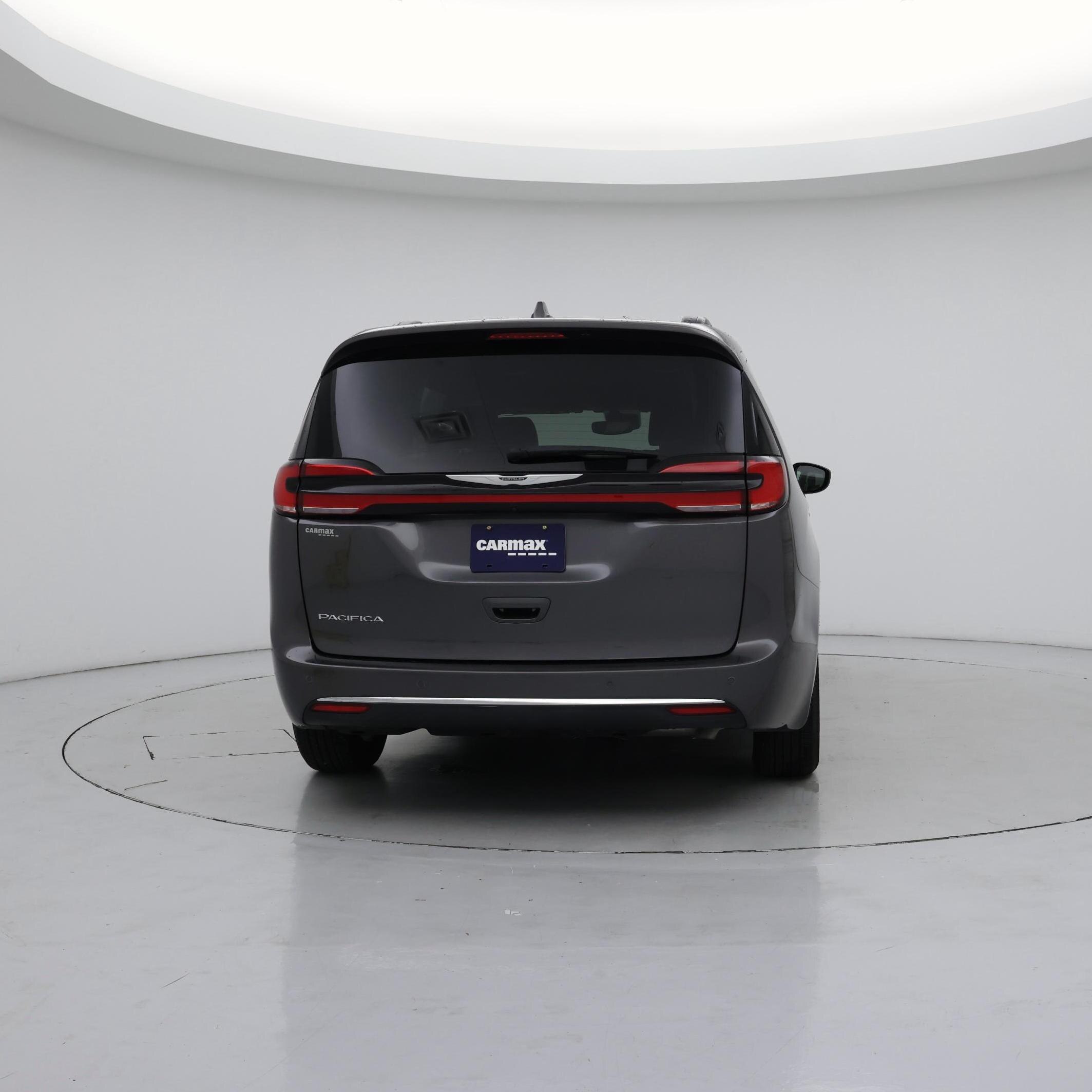 Thumbnail: 2022 Chrysler Pacifica - 6