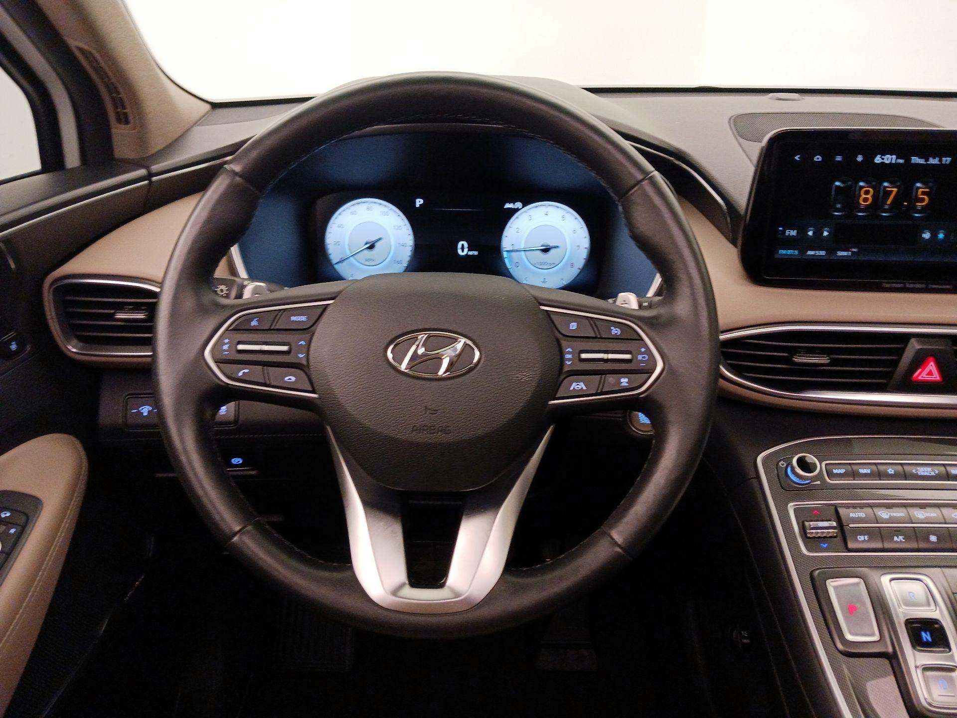 Thumbnail: 2022 Hyundai Santa Fe - 10