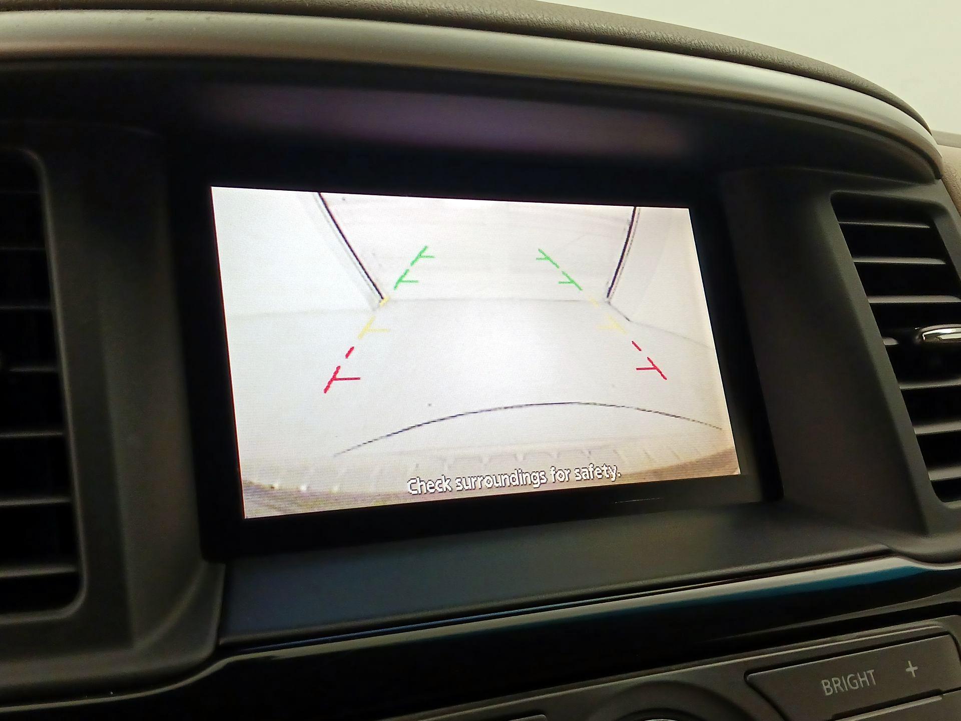 Thumbnail: 2015 Nissan Pathfinder - 14