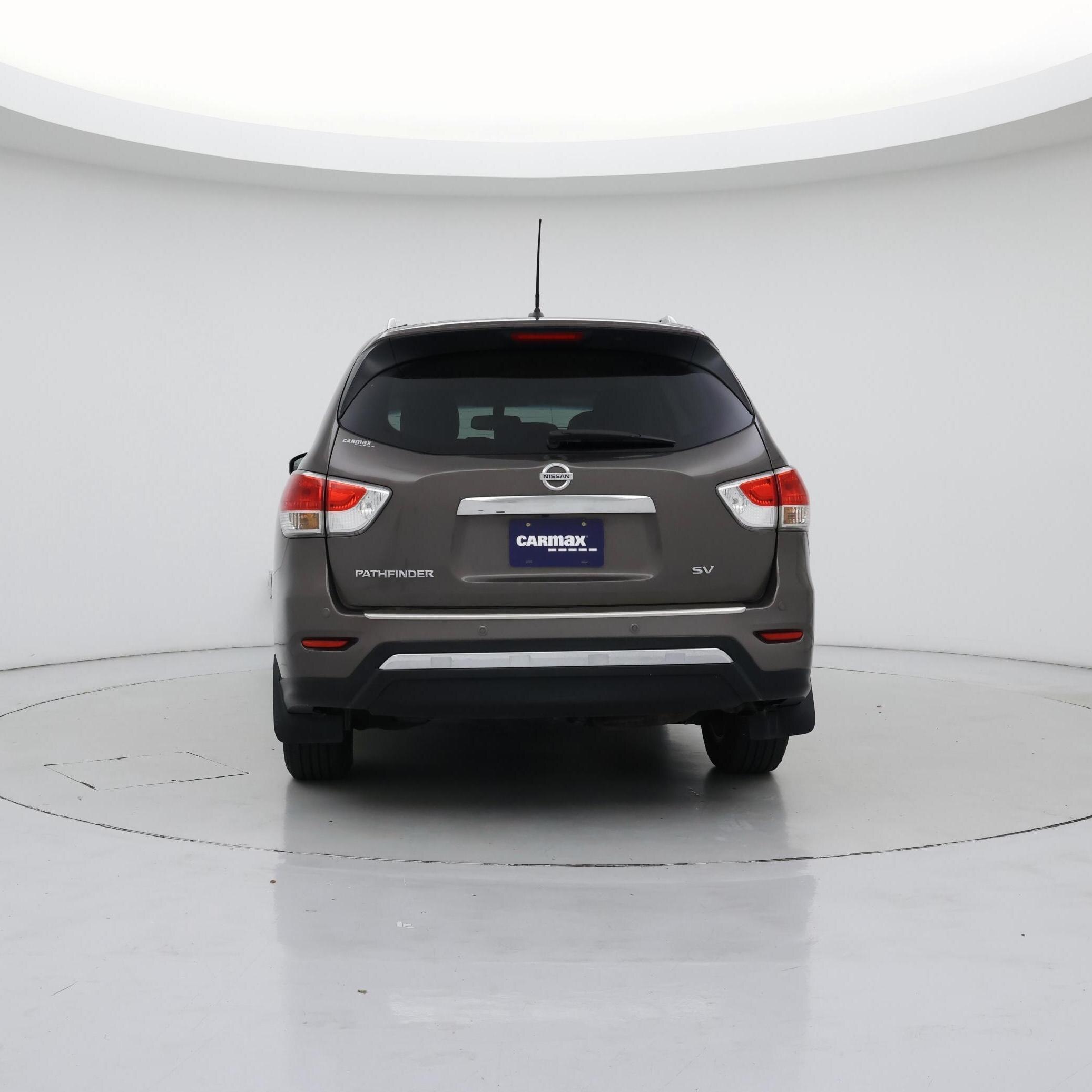Thumbnail: 2015 Nissan Pathfinder - 6