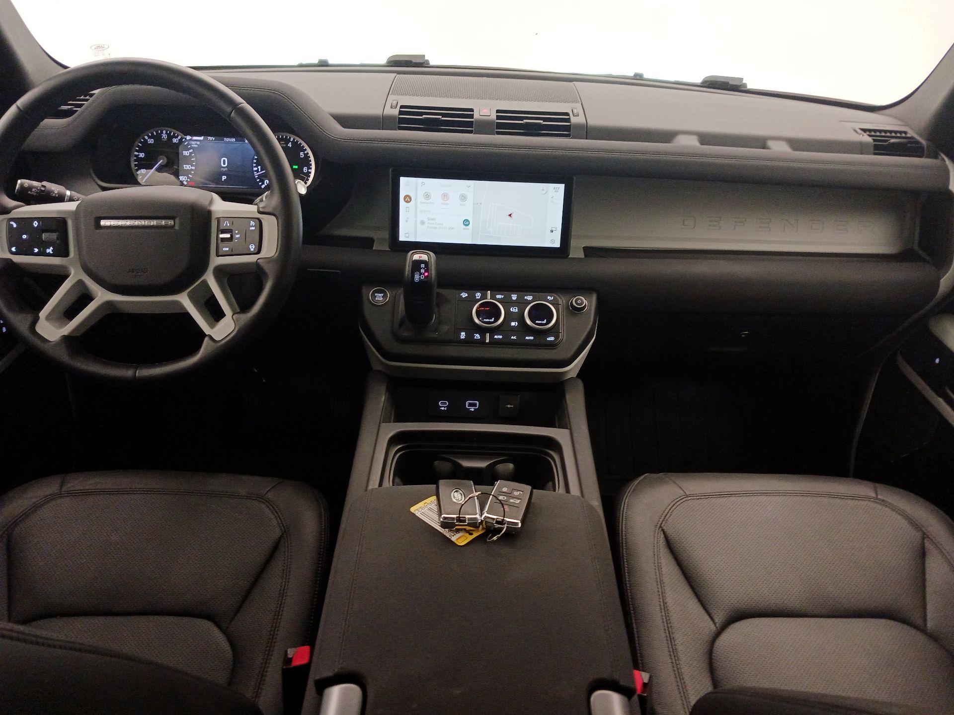 Thumbnail: 2023 Land Rover Defender - 9