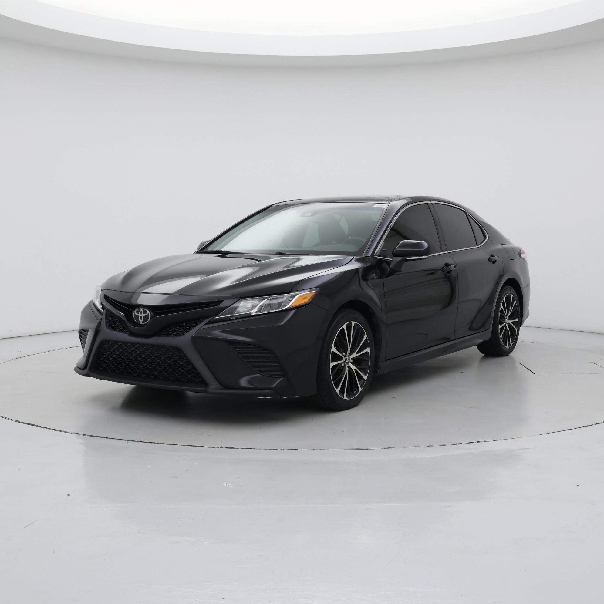 Thumbnail: 2020 Toyota Camry - 4