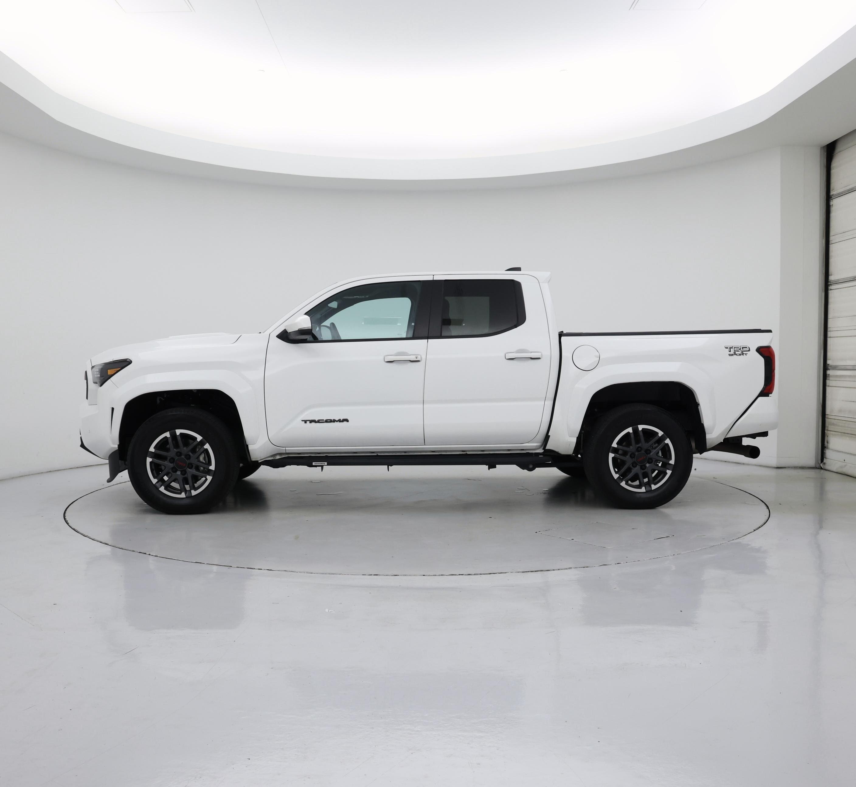 Thumbnail: 2024 Toyota Tacoma - 3