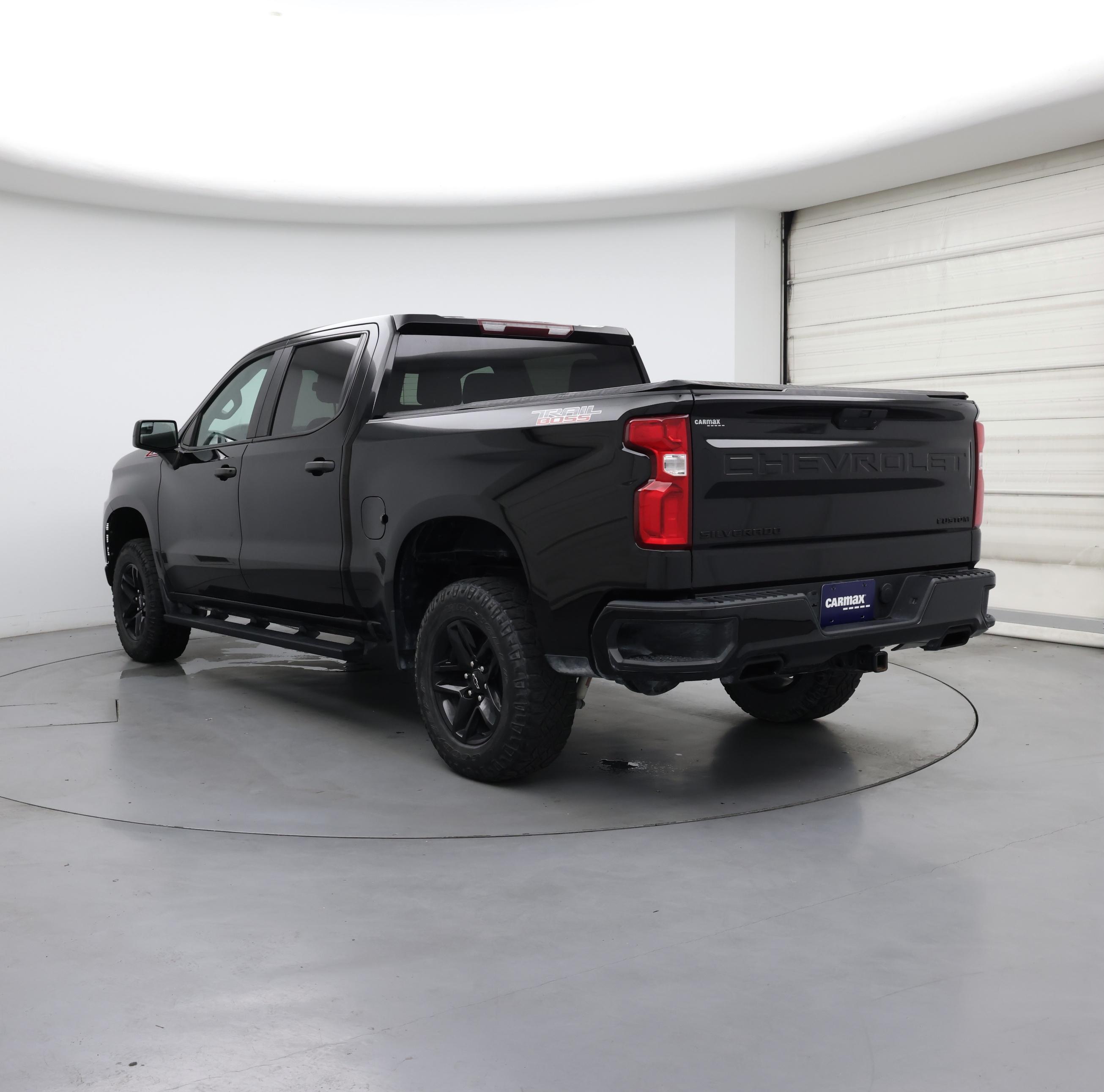 Thumbnail: 2021 Chevrolet Silverado 1500 - 2