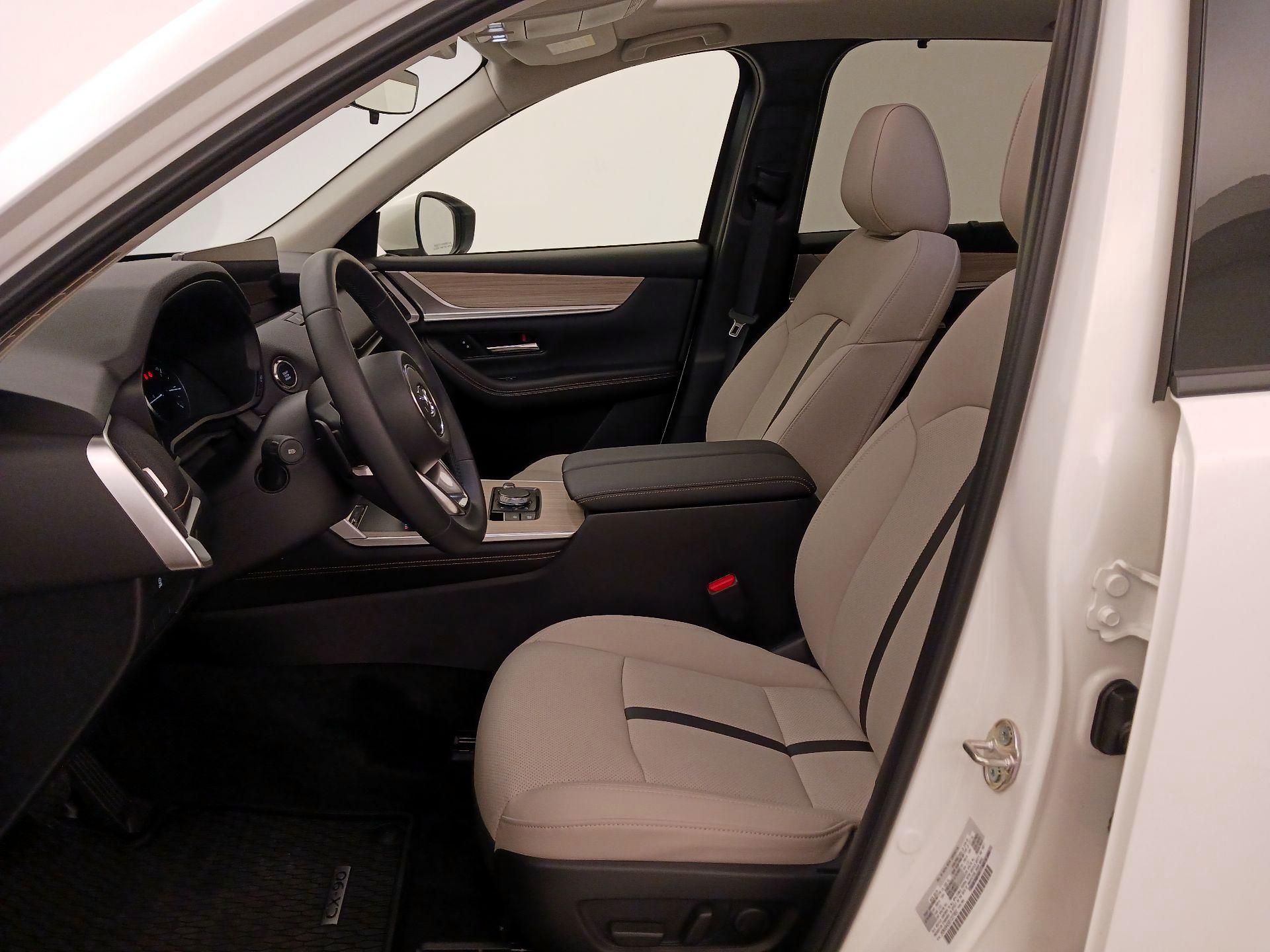 Thumbnail: 2025 Mazda CX-90 - 11