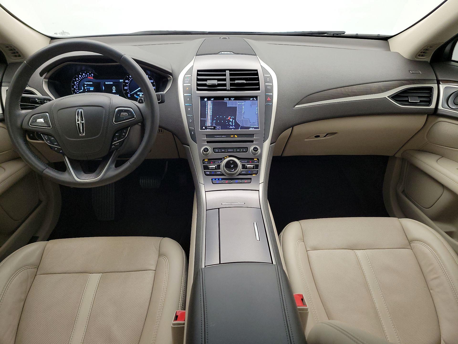 Thumbnail: 2018 Lincoln MKZ - 9